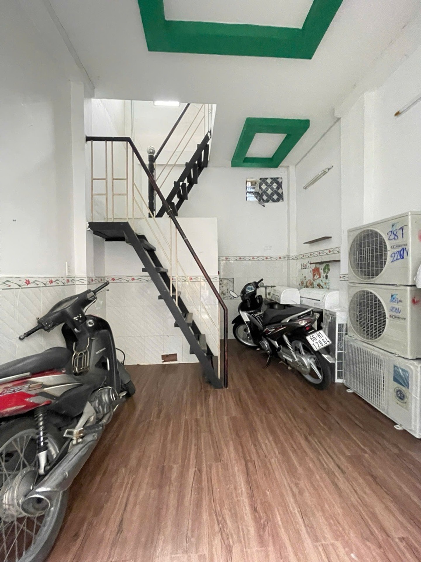 Nhà 2 Tầng Giá Tốt Ngay Trung Tâm Tân Phú
