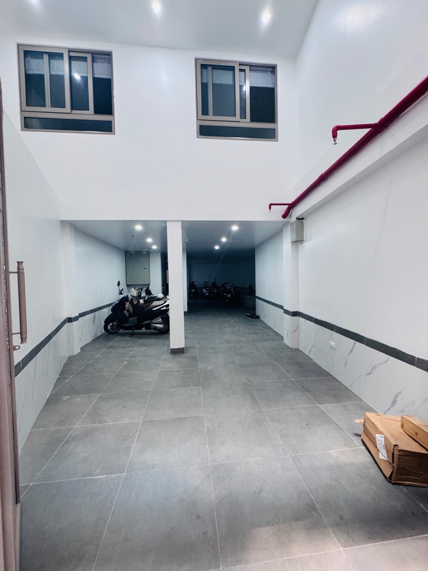 Bán chung cư mini 7 tầng thang máy tại phường Thanh Xuân, diện tích 120m2