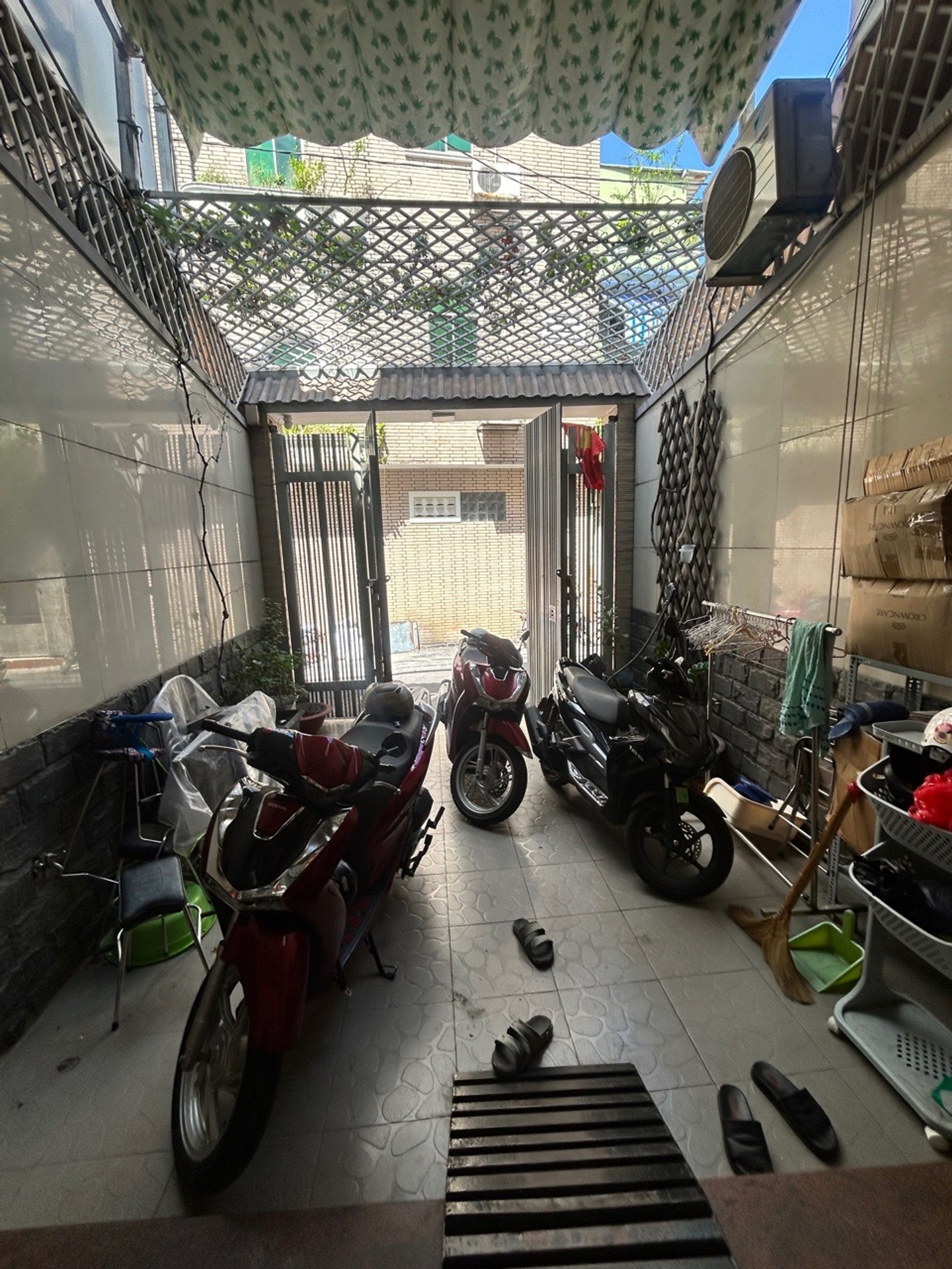 Bán nhà hẻm Hồng Bàng, Quận 6, 50m2, 5 tầng. Giá 9.8 tỷ