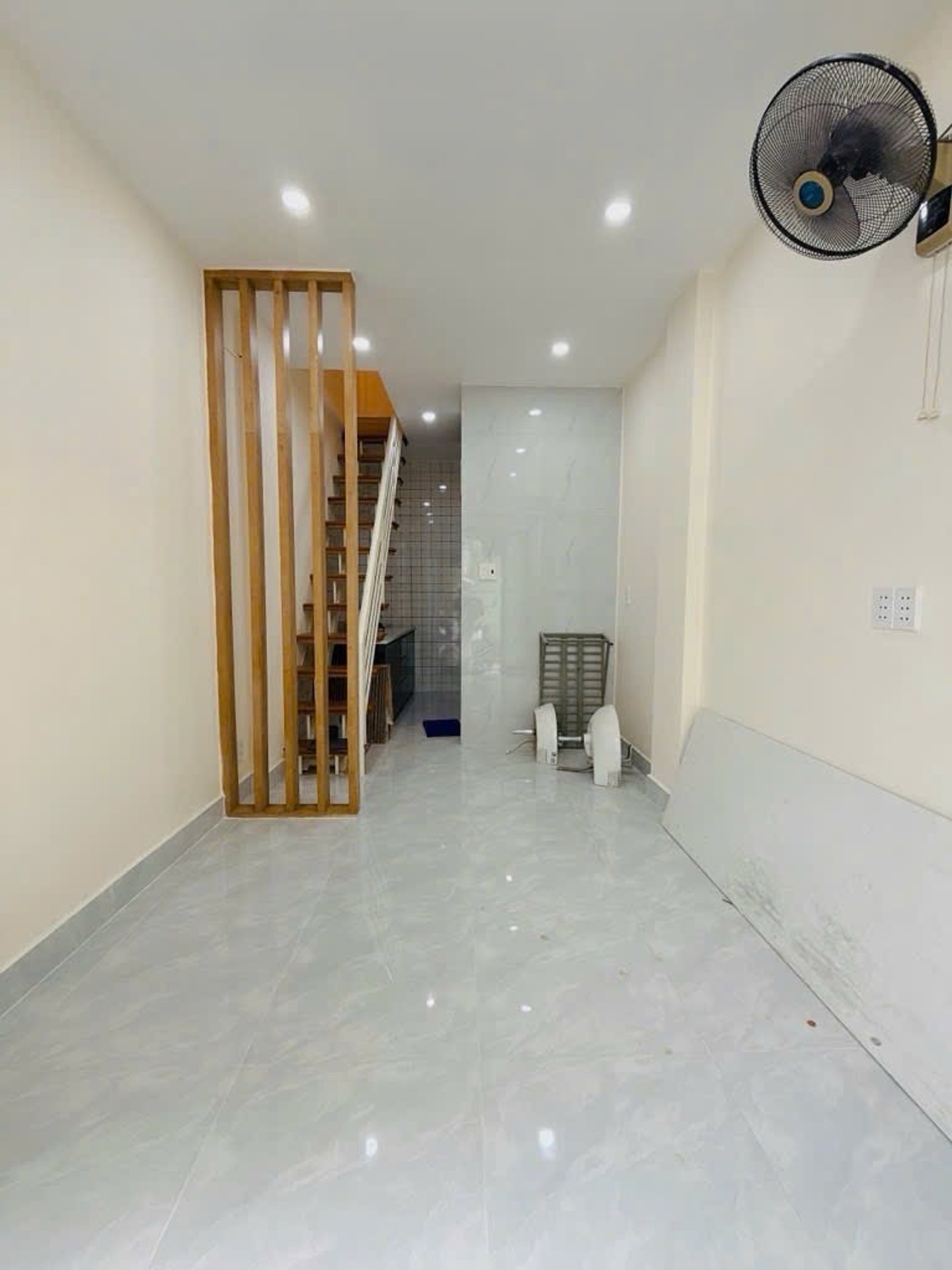 Bán nhà riêng hẻm xe hơi Nguyễn Thượng Hiền, Bình Thạnh