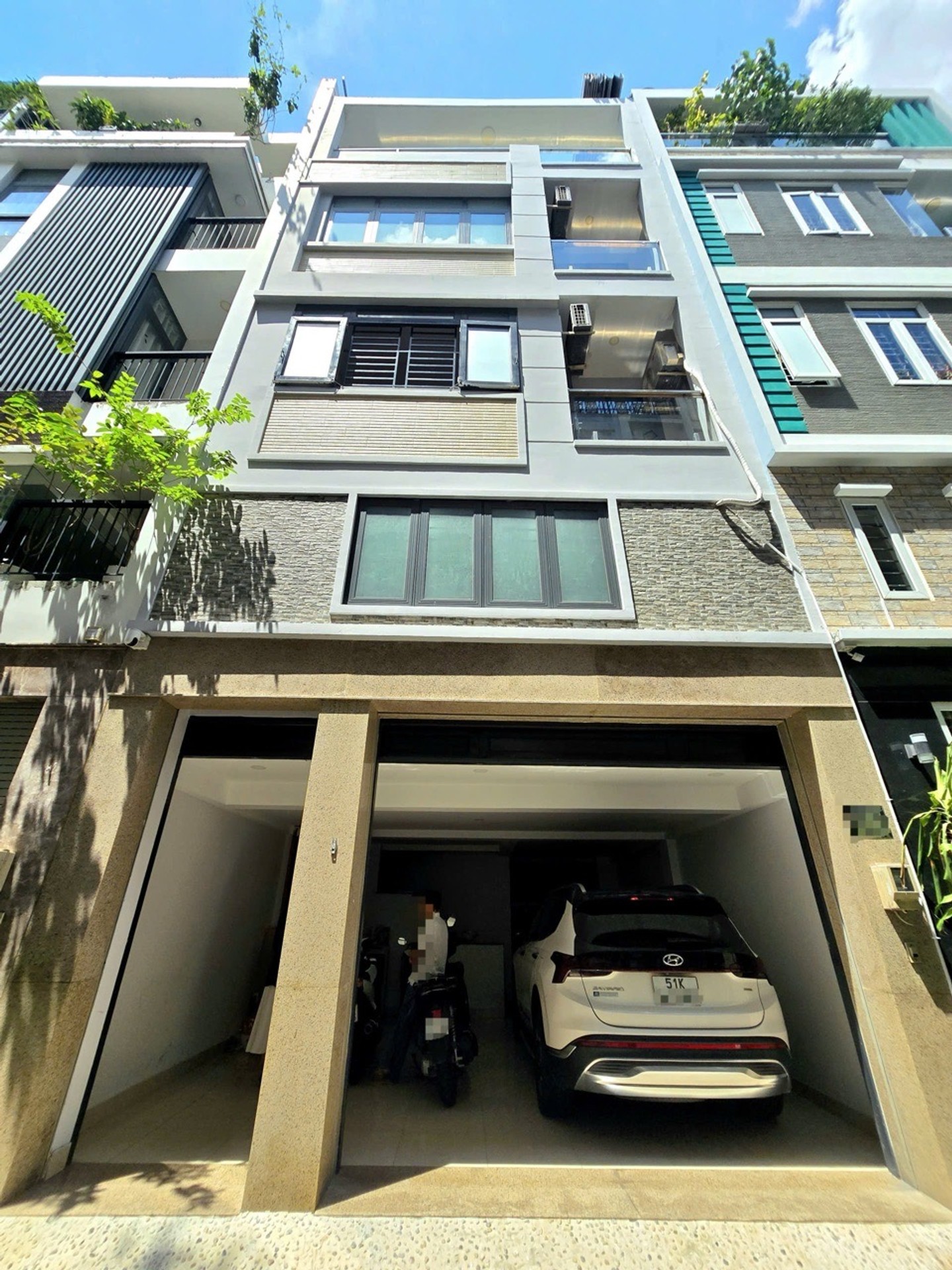 NHÀ 5 TẦNG - KHU VÍP PHÂN LÔ DÂN TRÍ CAO - P9 TÂN BÌNH SÁT QUẬN 10 - 54M2 -