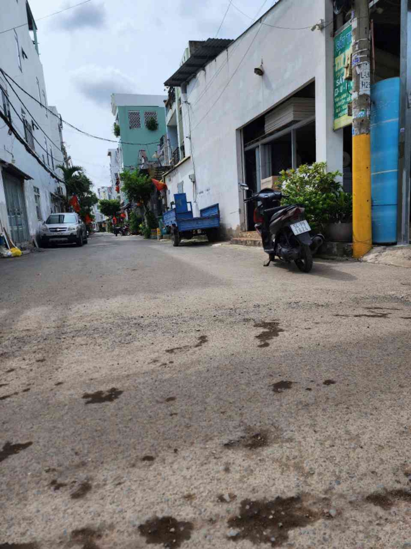 Nhà góc hai mặt tiền bán giá đất trung tâm Bình Tân, cơ hội hiếm có