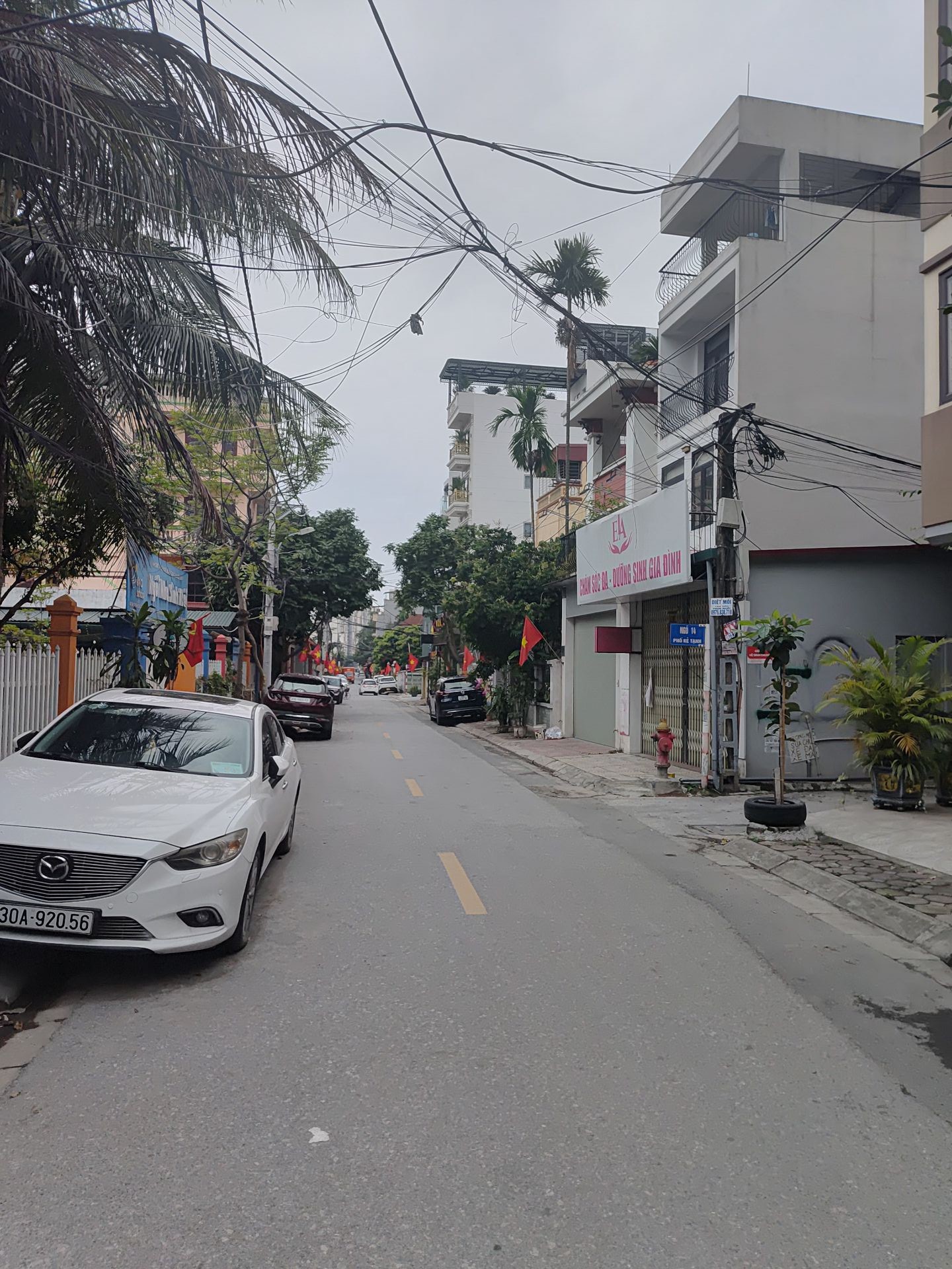 BÁN ĐẤT KẺ TẠNH, VIỆT HƯNG 250M2- MT 10m - NGÕ THÔNG, Ô TÔ TRÁNH - 45 Tỷ