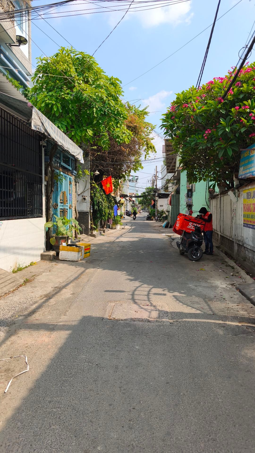 Nhà mặt phố 103m2, mặt tiền 6.2m, đường ô tô thông, Bình Trị Đông, Bình Tân