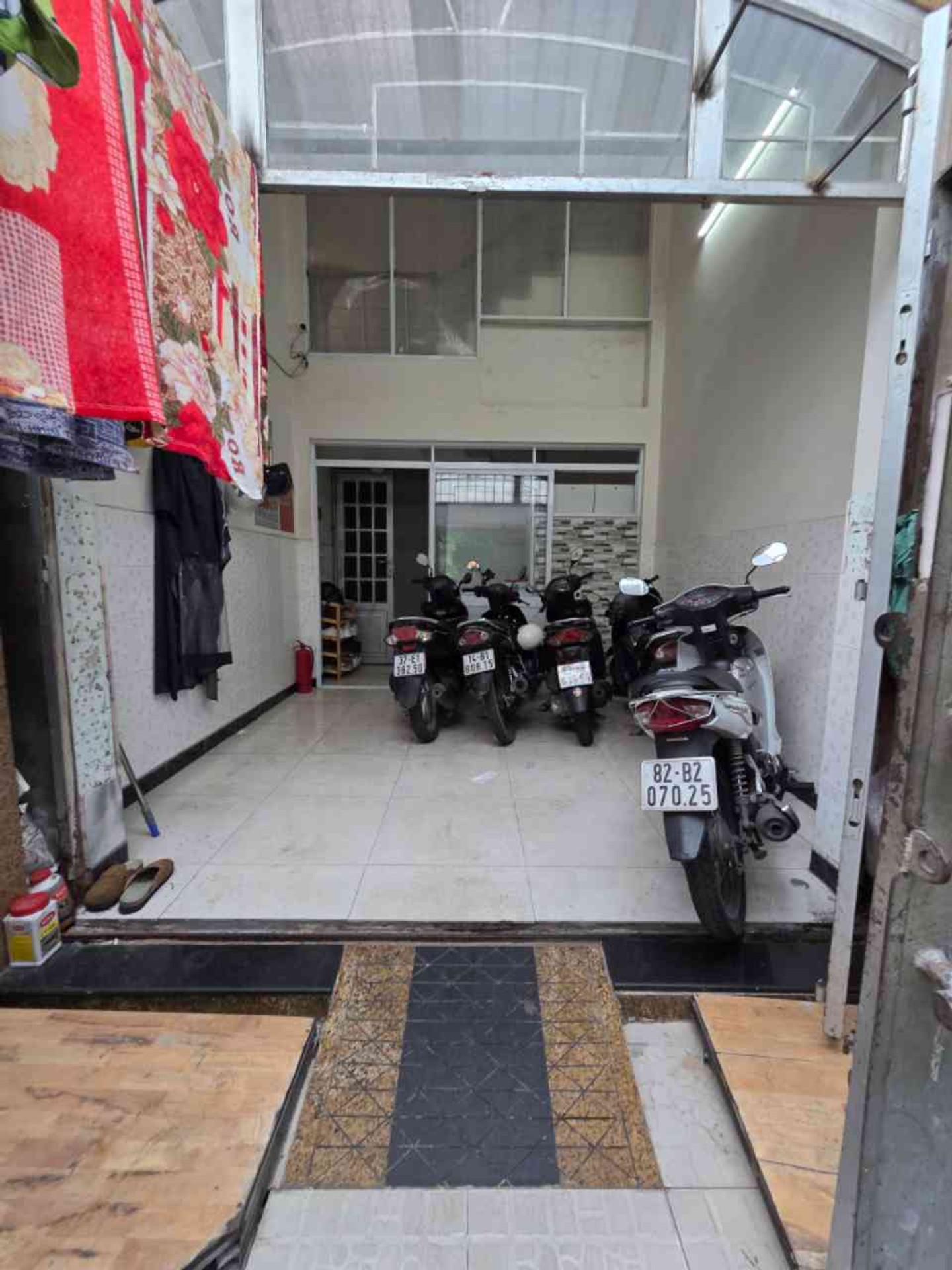 Cơ hội sở hữu nhà 5 tầng kinh doanh đắc địa tại Hòa Hảo với giá cực tốt