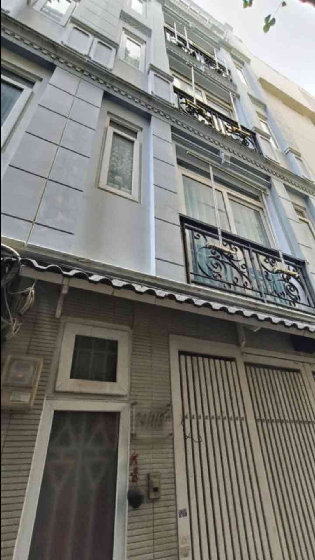 Nhà Phú Nhuận 5 Tầng, Xe Hơi Đậu Cửa, Gần Nguyễn Văn Trỗi