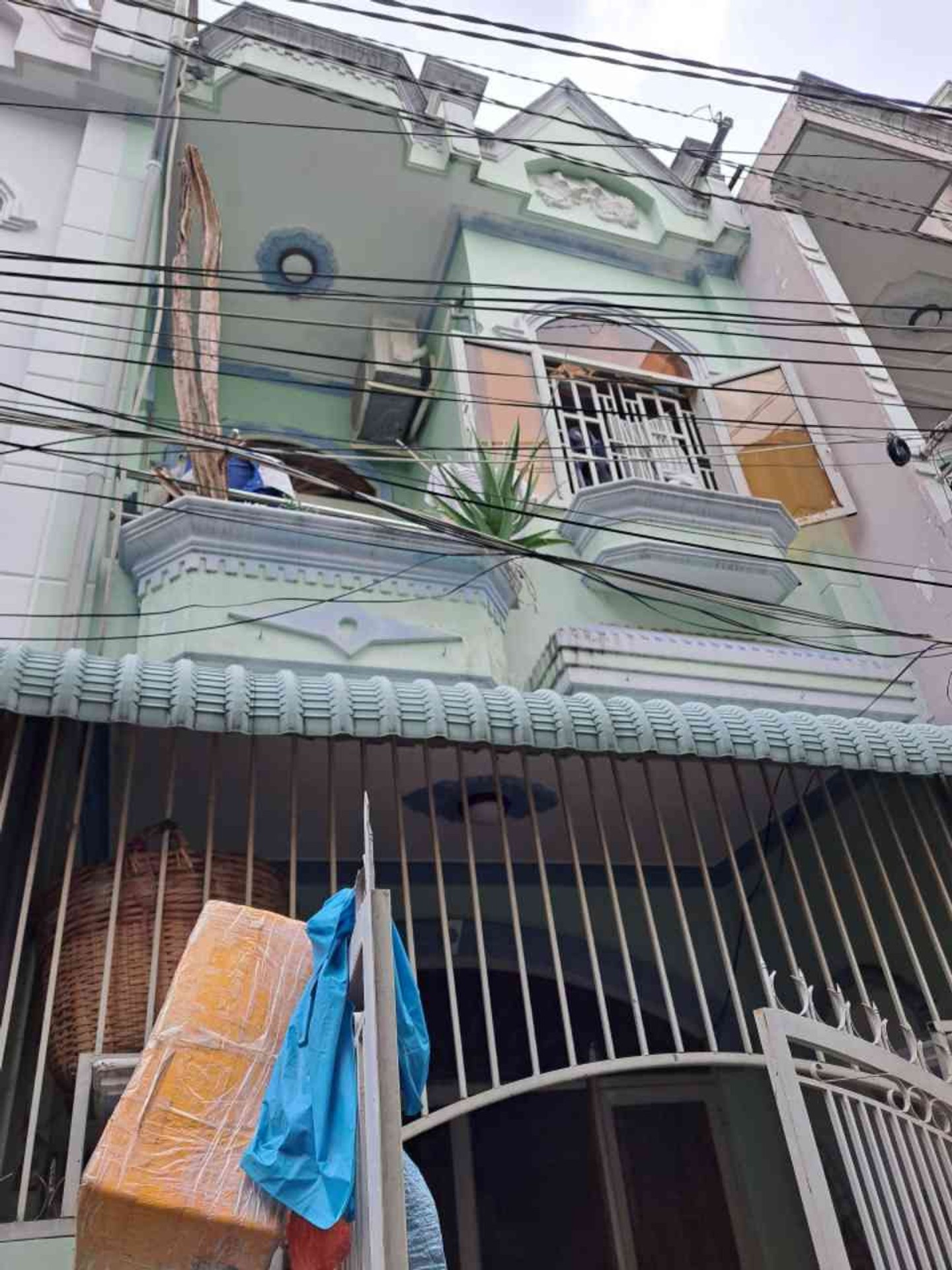 Nhà Tân Phú 2 Tầng, Hẻm Thông Thoáng Giá Hấp Dẫn