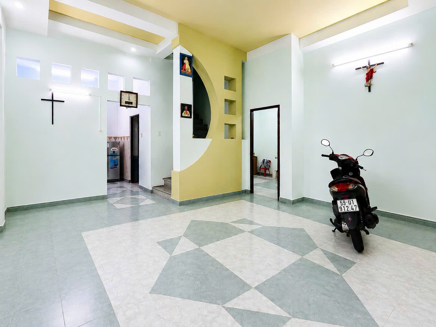 GIẢM 1,7 TỈ - CÒN 8 TỈ - 79M² - 3 TẦNG, 6PN - HẺM XE HƠI LT - LÊ QUANG ĐỊNH, P.5, BÌNH THẠNH - TL