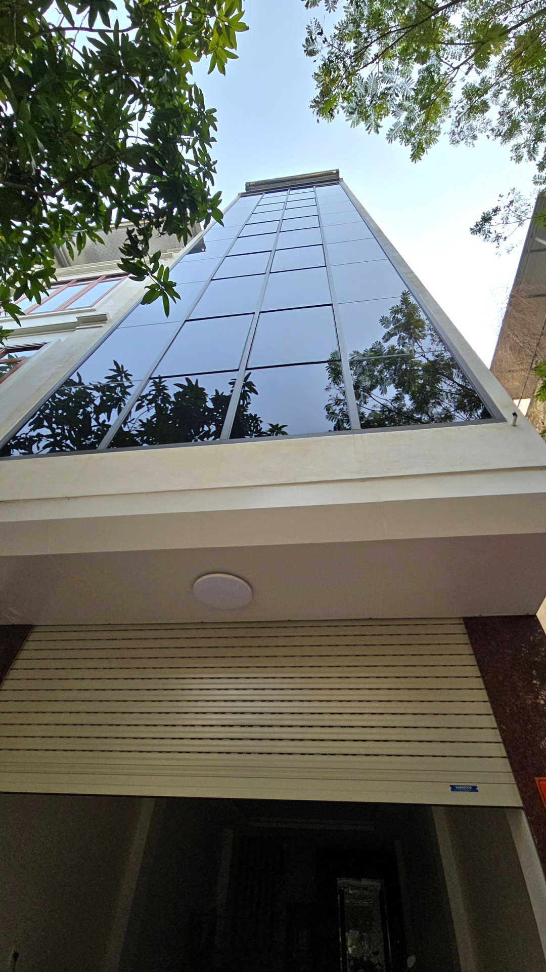 Bán nhà DV Đào Đất Hàng Bè 7 Tầng, 50m2 Phân Lô Vỉa Hè oto, thang máy, Kinh doanh K