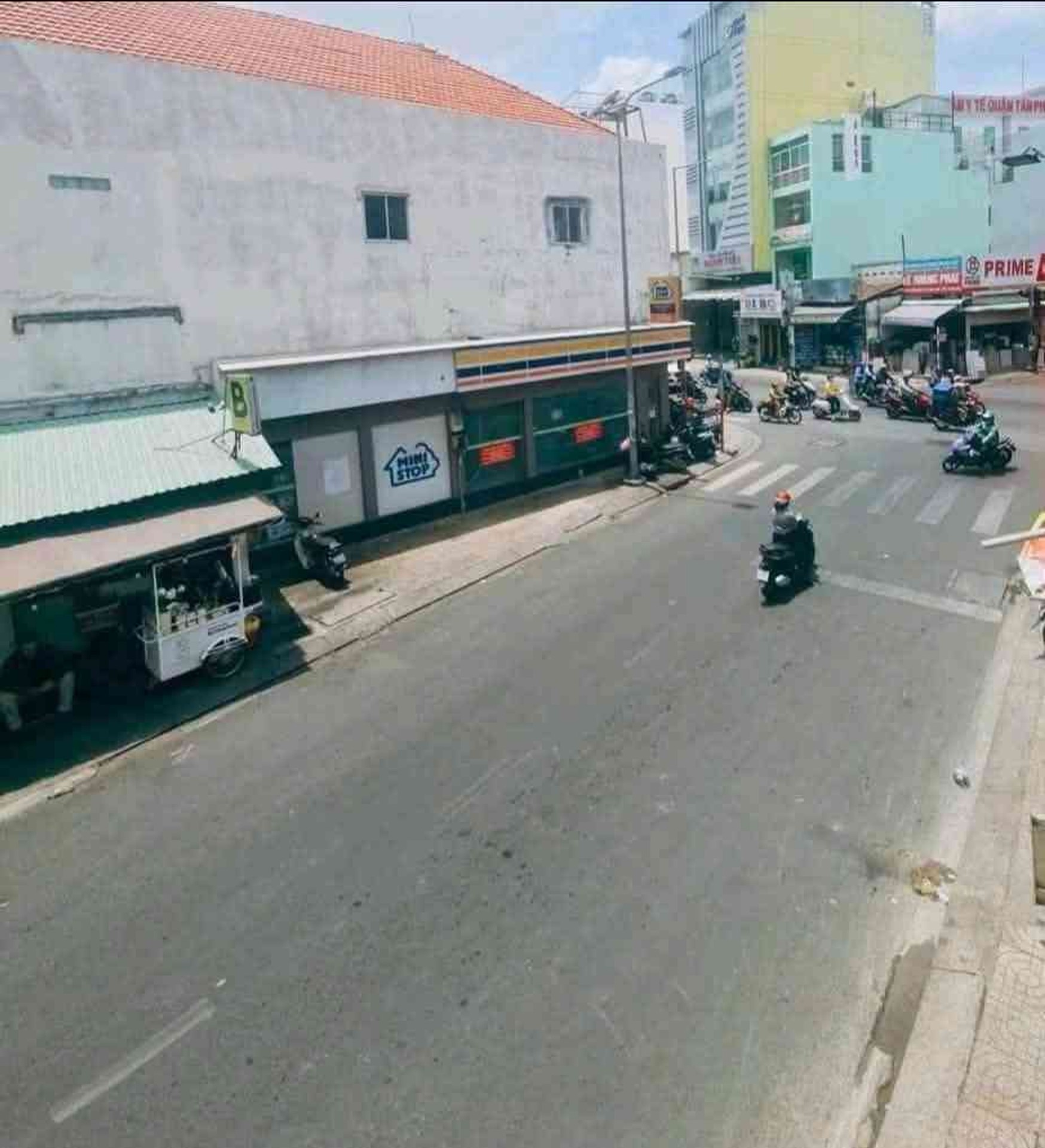 Nhà Mặt Phố Đắc Địa Ngã Tư Vườn Lài - Giá Tốt