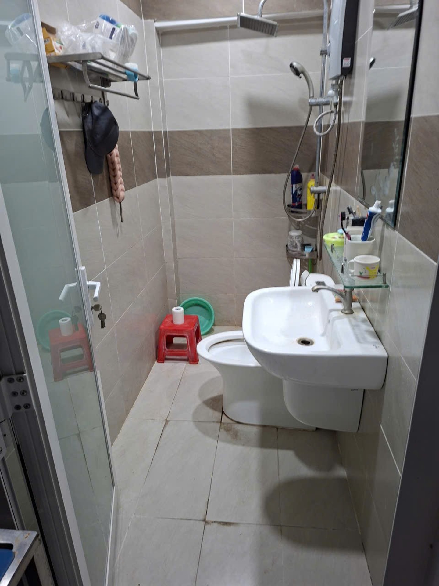 130/X Đường số 17 Quận 7
4x10
3 Tầng 3PN