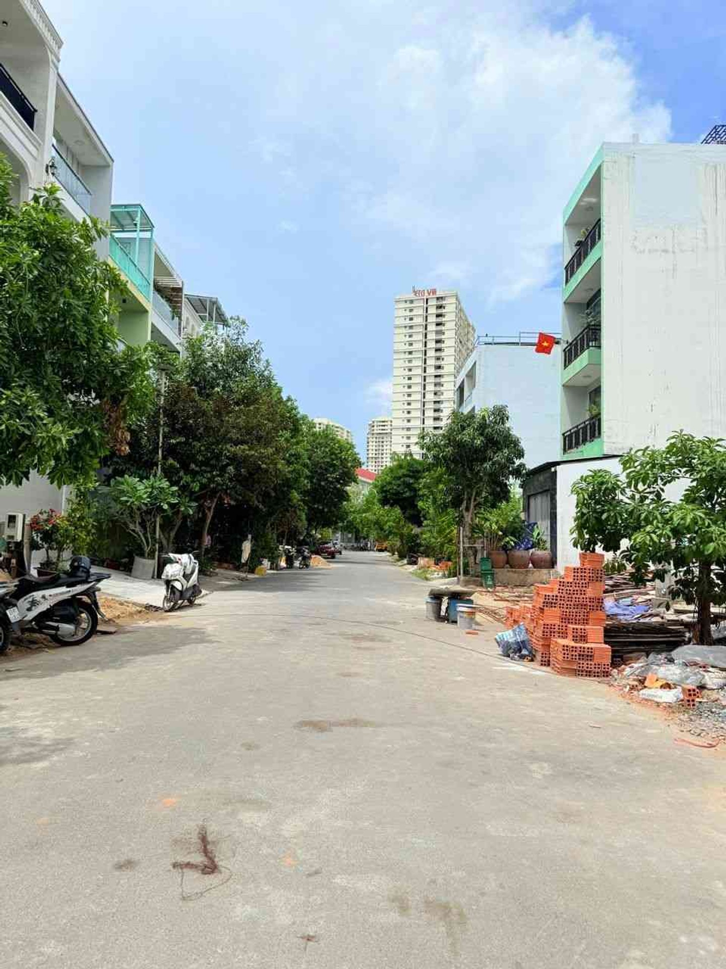 Bán nhà mặt phố 4 tầng phường Tân Mỹ, Quận 7 - diện tích 90m2, mặt tiền 5m, giá 18.6 tỷ