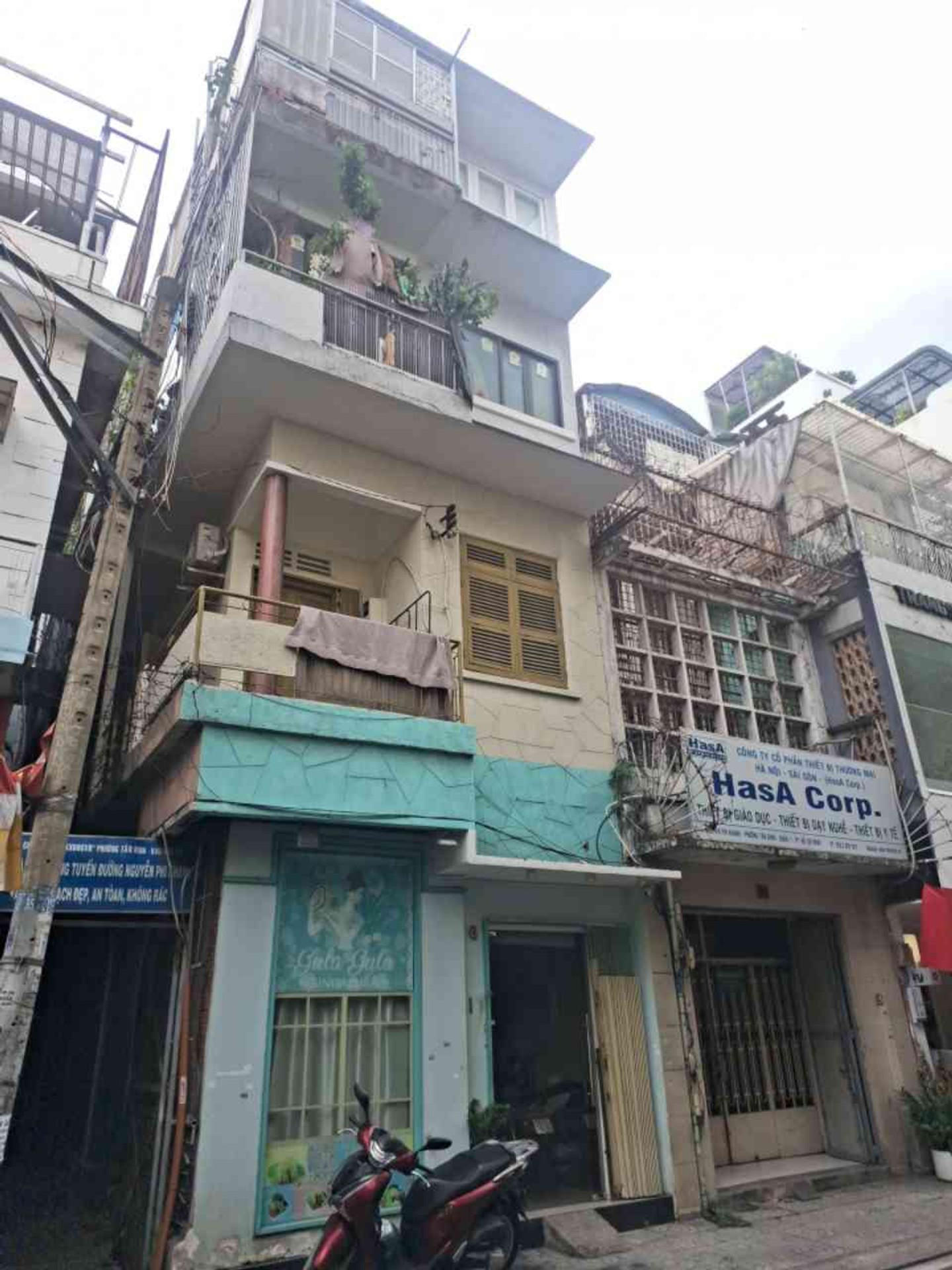 Nhà mặt phố góc 2 mặt tiền trung tâm Quận 1 giá 10 tỷ