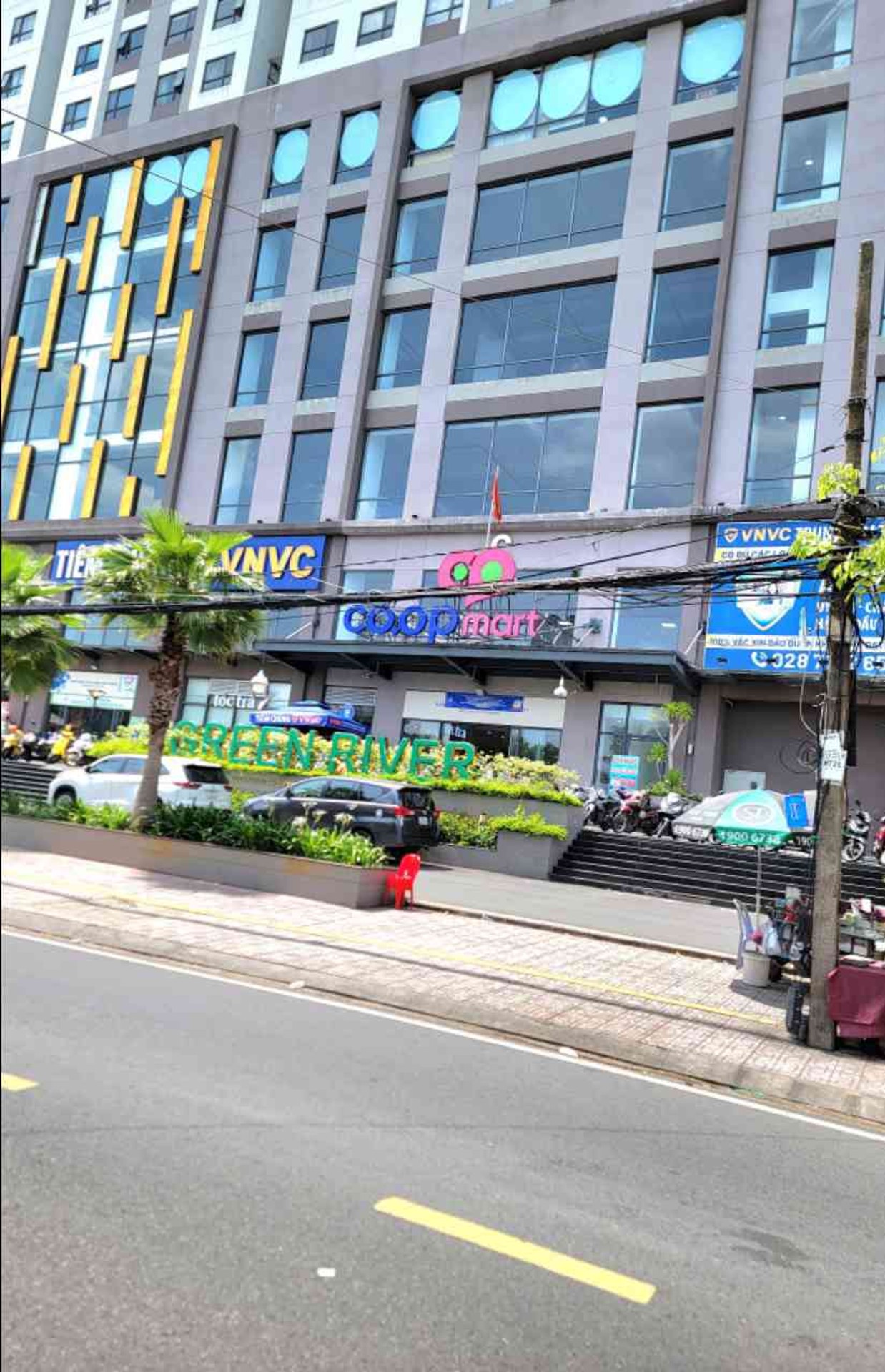 Nhà Mặt Phố Đẹp, Tiện Kinh Doanh Tại Quận 8