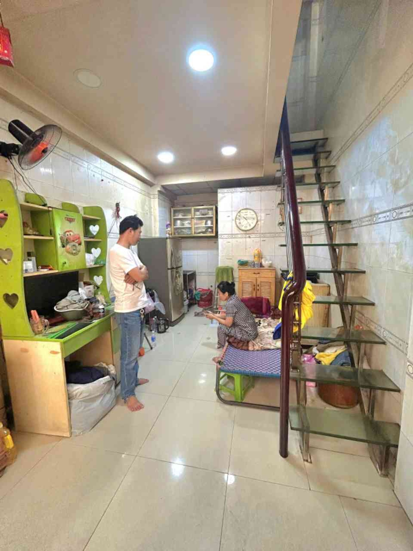 Nhà riêng 3 phòng ngủ, 3 tầng, gần Cách Mạng Tháng Tám, phường Tân Sơn Nhất