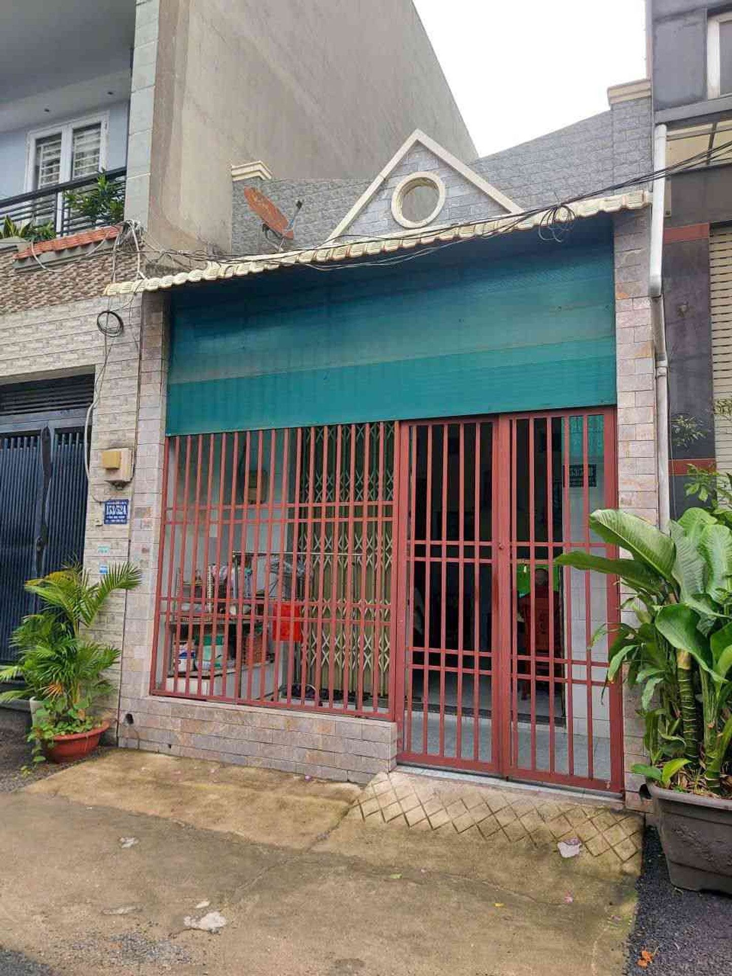 Nhà đẹp 4 tầng, sân rộng, Bình Tân, giá hợp lý