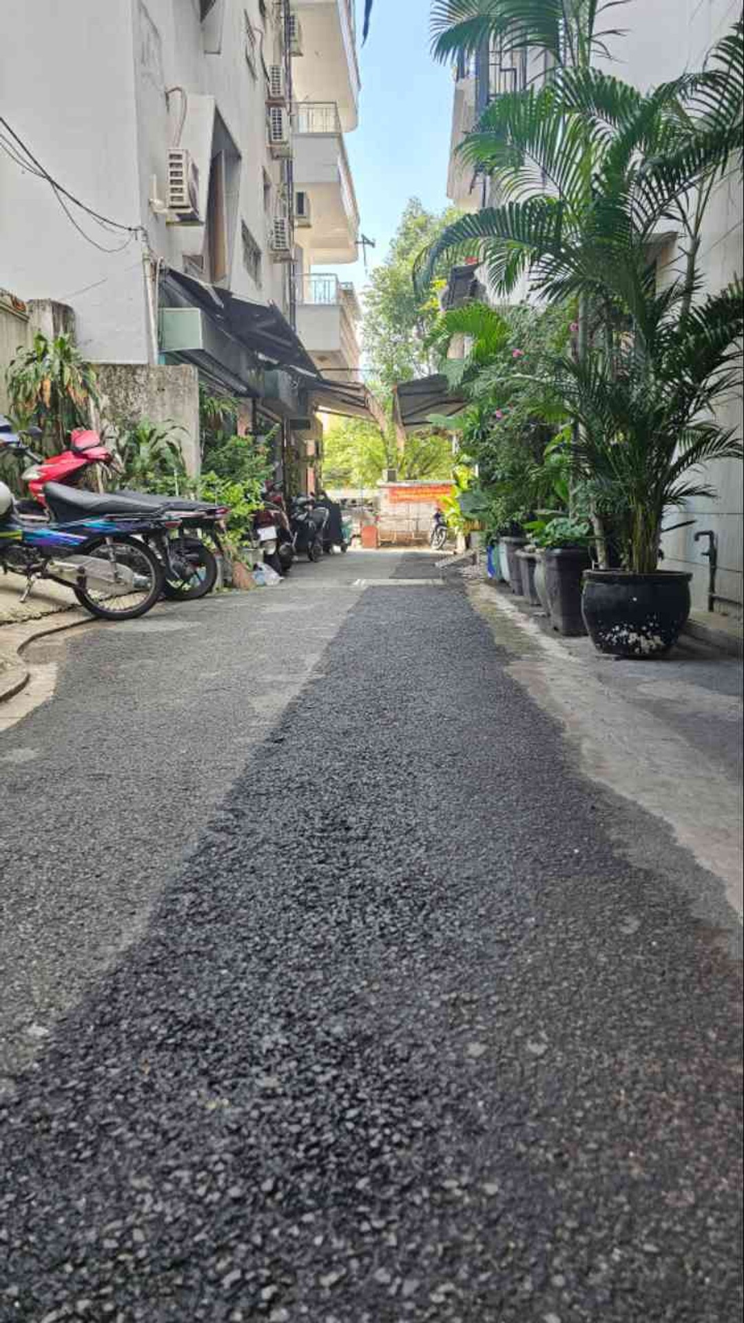 Nhà đẹp Tân Bình 4PN 4WC, hẻm rộng, giá tốt