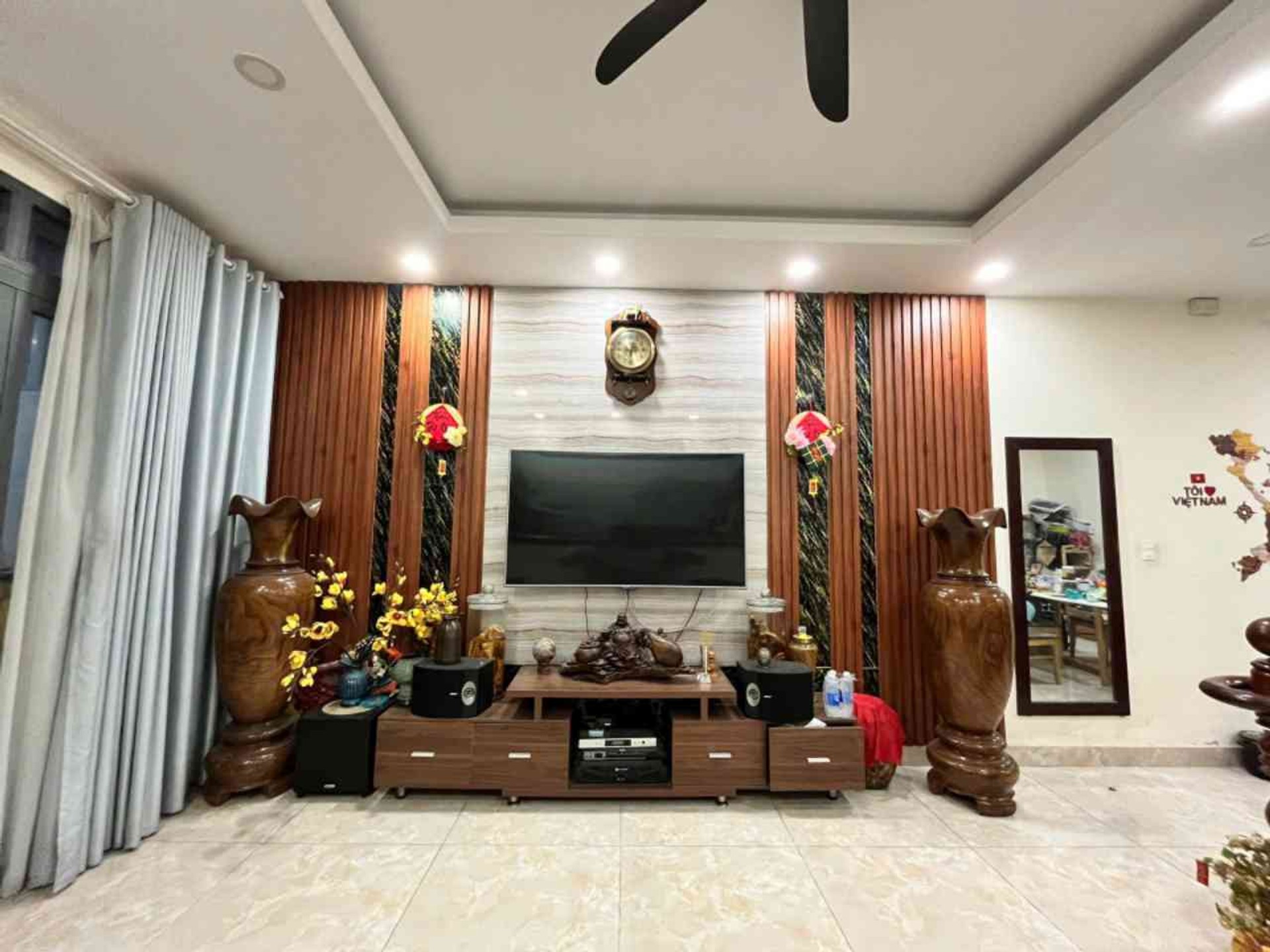 NHÀ 3 TẦNG – SÂN HƠN 50M² – HẺM XE HƠI TRÁNH – GIÁ 8,3 TỶ HUỲNH TẤN PHÁT NHÀ BÈ