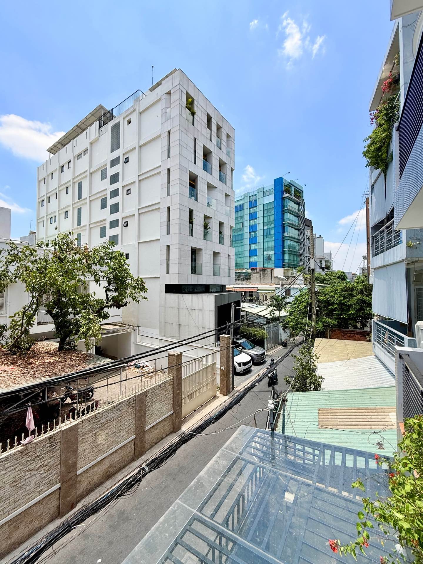 Nhà Mặt Phố Phú Nhuận 3 Tầng Giá Sốc, Vừa Ở Vừa Kinh Doanh