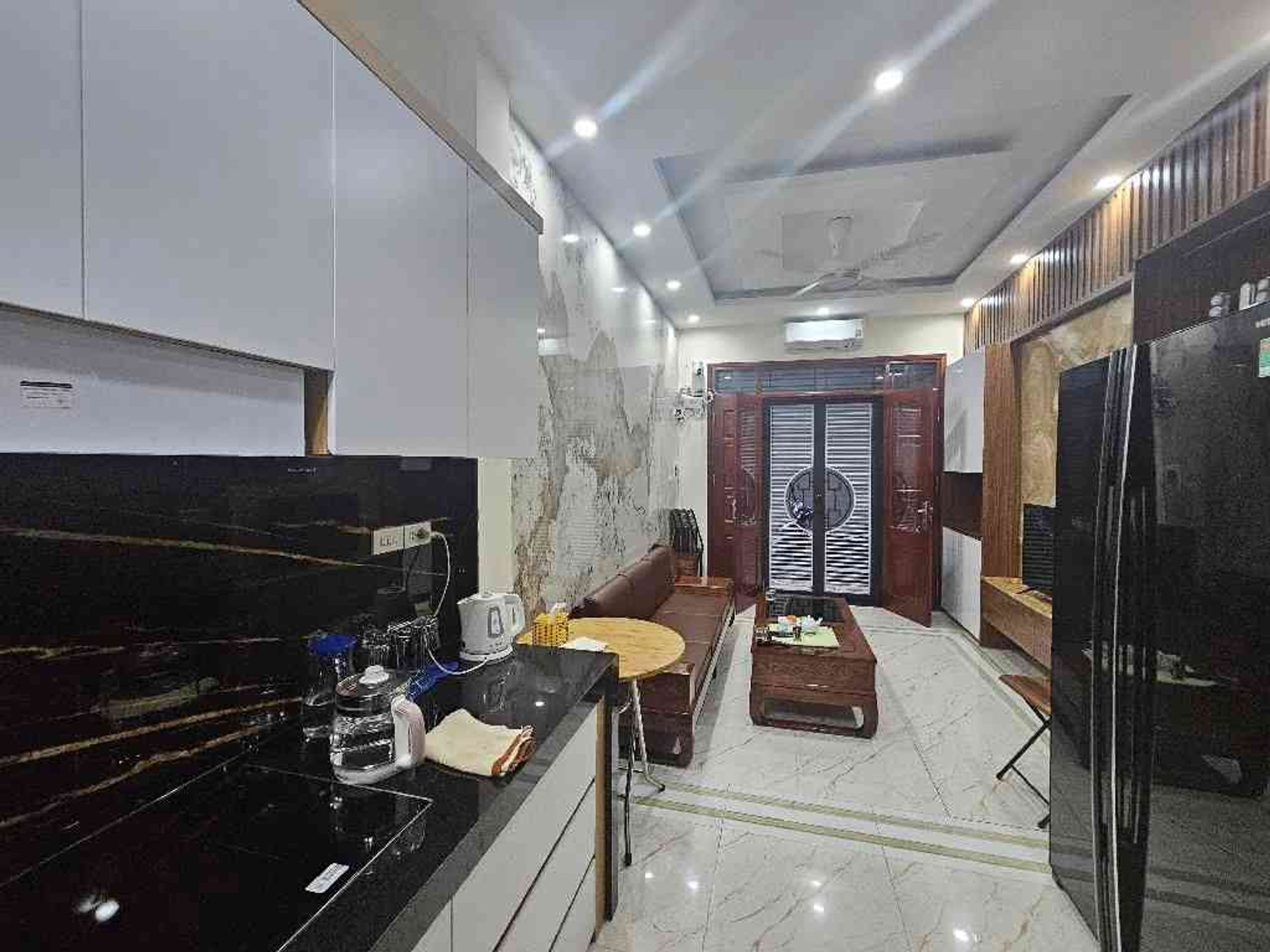 7.68 tỷ Nhà 5 tầng xinh xắn ngay ngõ oto tránh Nam Dư