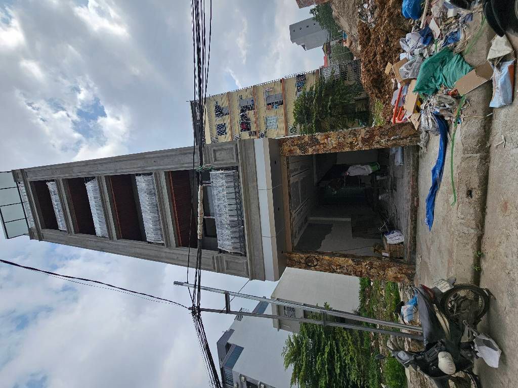 Bán nhà 6 tầng có thang máy, ô tô tránh, vỉa hè rộng tại PHÂN LÔ LAI XÁ - HOÀI ĐỨC , VĐ3.5 dt 58m2