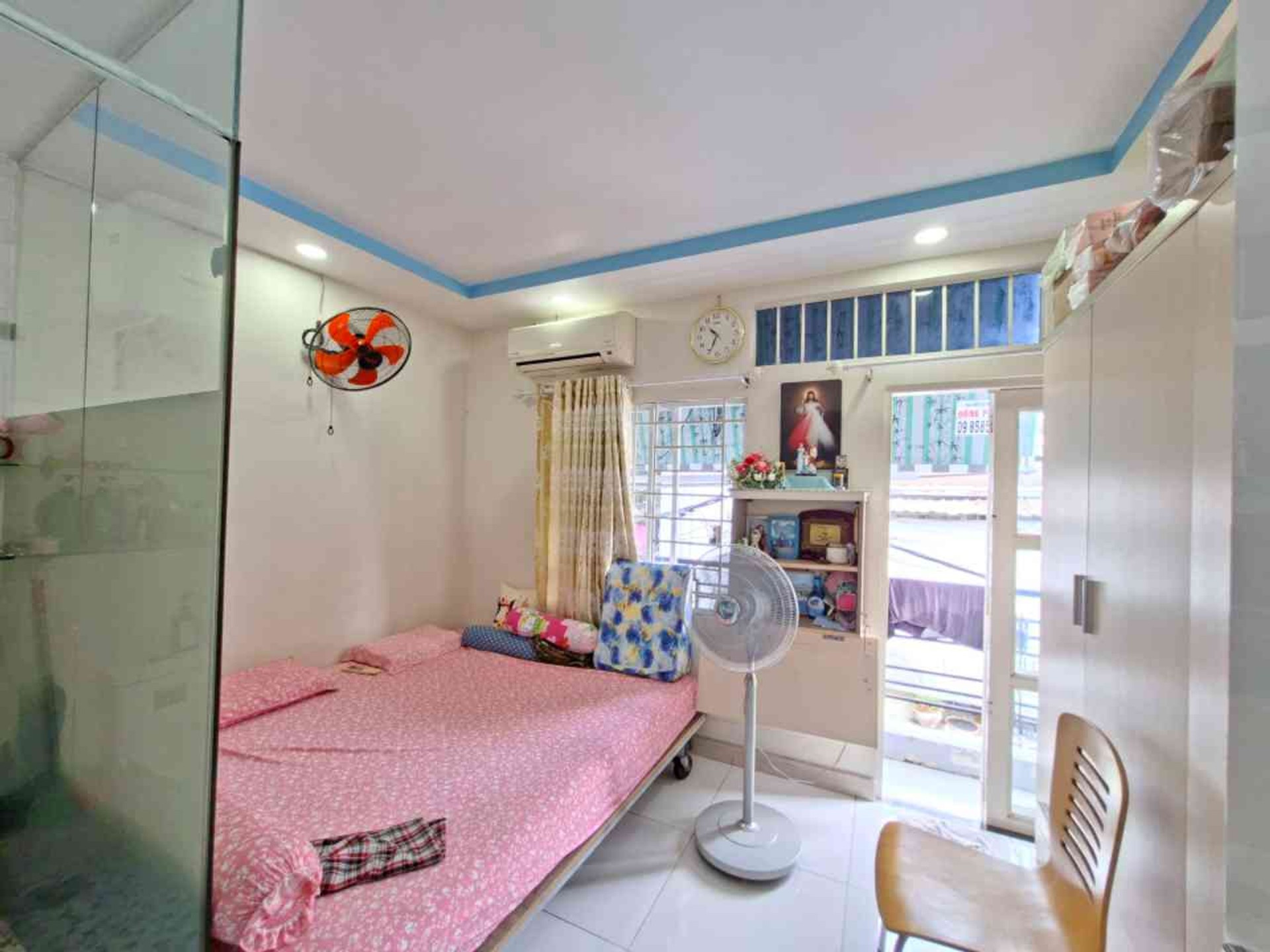 Nhà 4 Tầng Tiện Nghi, Vị Trí Đắc Địa, Giá Chỉ 3.1 Tỷ