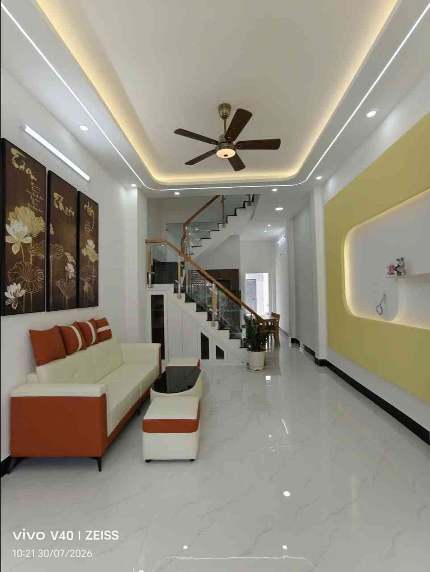 Nhà 3 Tầng Đẹp Rộng 48m² 4PN 3WC Tại Bình Tân Giá Chỉ 4,95 Tỷ Có Sổ Riêng