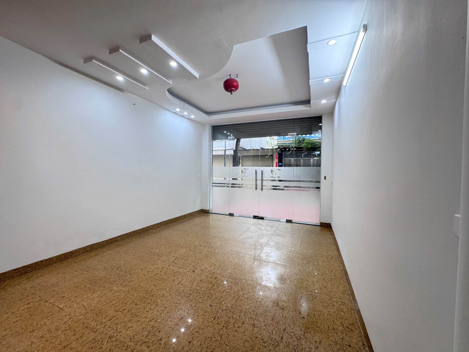 Bán nhà Đào Đất Hàng Bè - Kiến Hưng 50m2, 6.5 tầng, phù hợp ở kết hợp kinh doanh, Vỉa Hè, Ôto