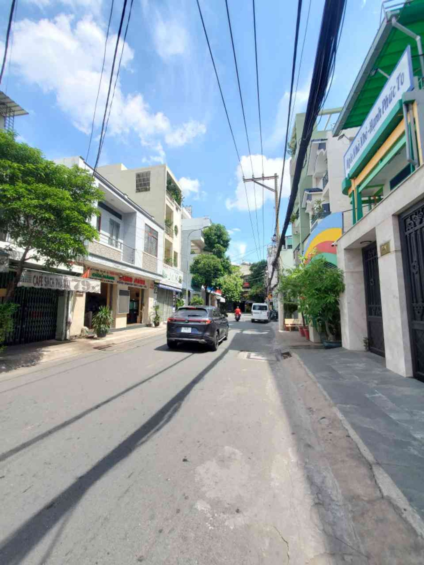 Nhà mặt phố lô góc khu vip Bàu Cát, sang trọng kinh doanh đỉnh
