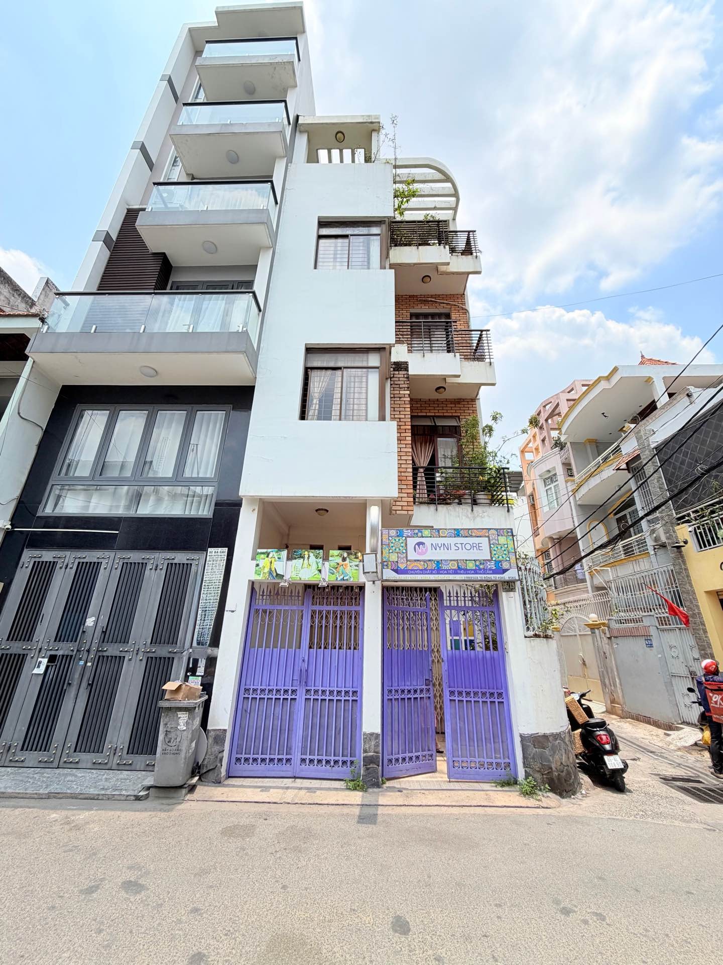 Biệt thự căn góc 5 tầng, Phú Nhuận, siêu tiện kinh doanh