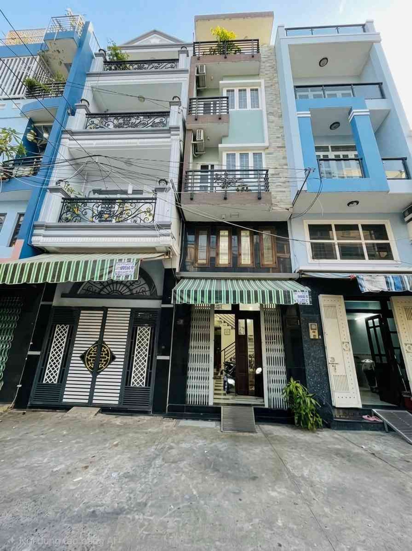 Nhà 5 Tầng Mặt Phố Giá Hấp Dẫn Gần Chợ Rạch Ông