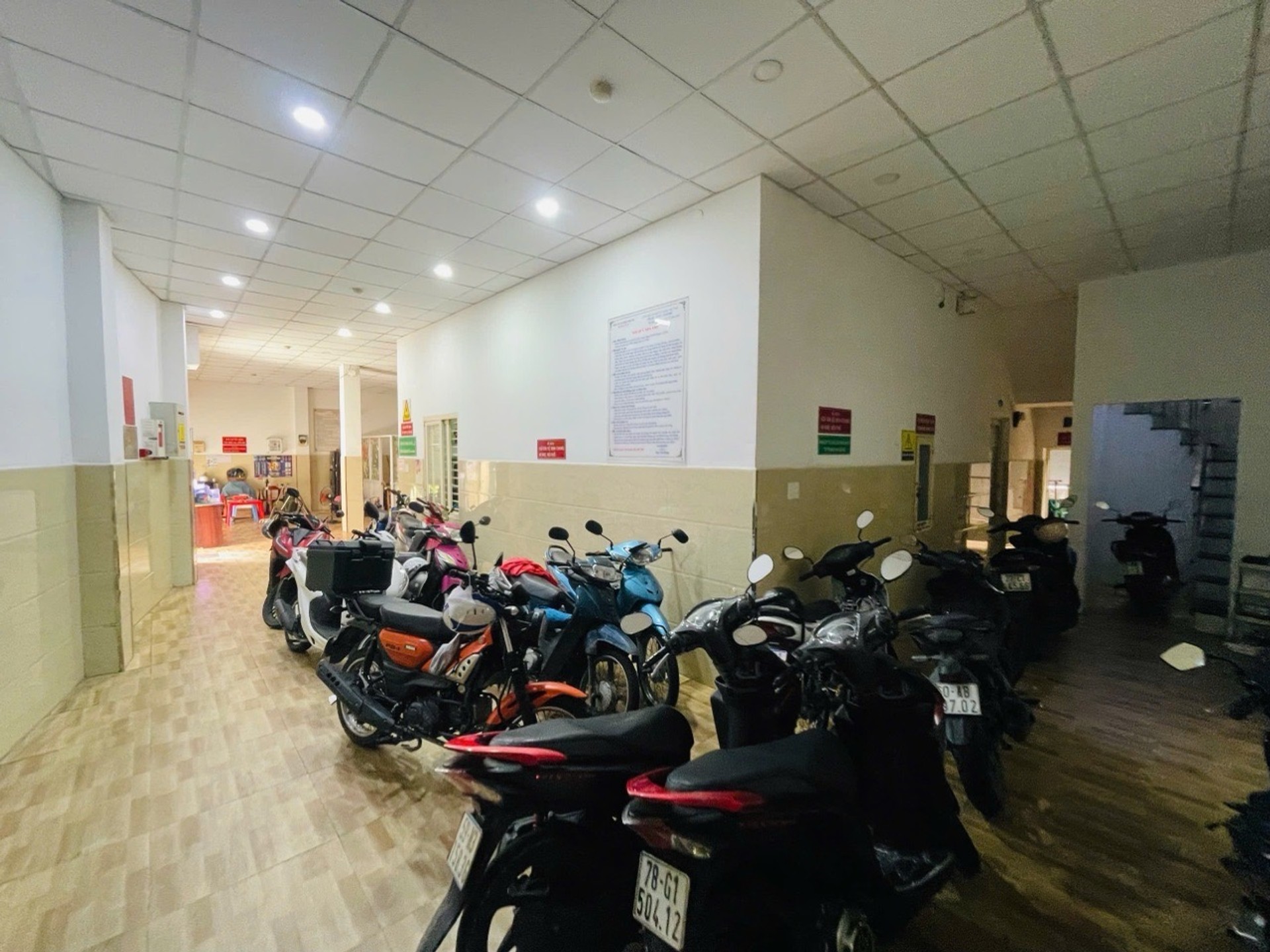 Nhà 5 tầng Tân Phú 56 phòng CHDV doanh thu 230 triệu/tháng