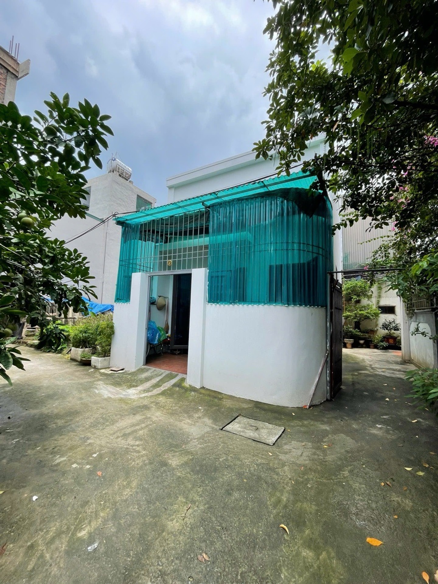 Nhà Lô Góc 2 Tầng Trung Tâm Phùng, Đan Phượng - Ô tô Gần, nhà còn mới Vào Ở Ngay