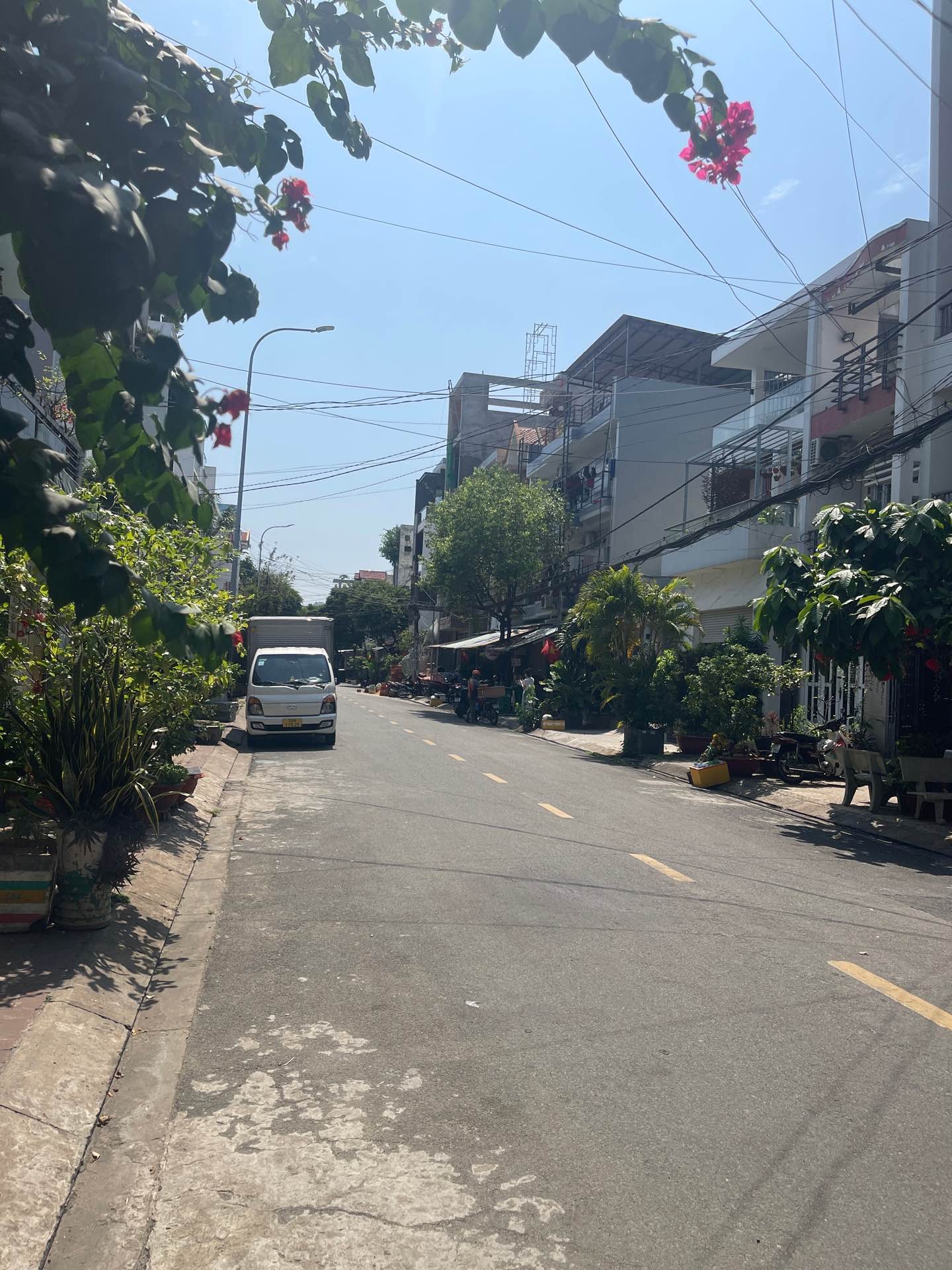Nhà mặt tiền Trần Thủ Độ, Nguyễn Sơn... Tân Phú, gần chợ Tân Hương