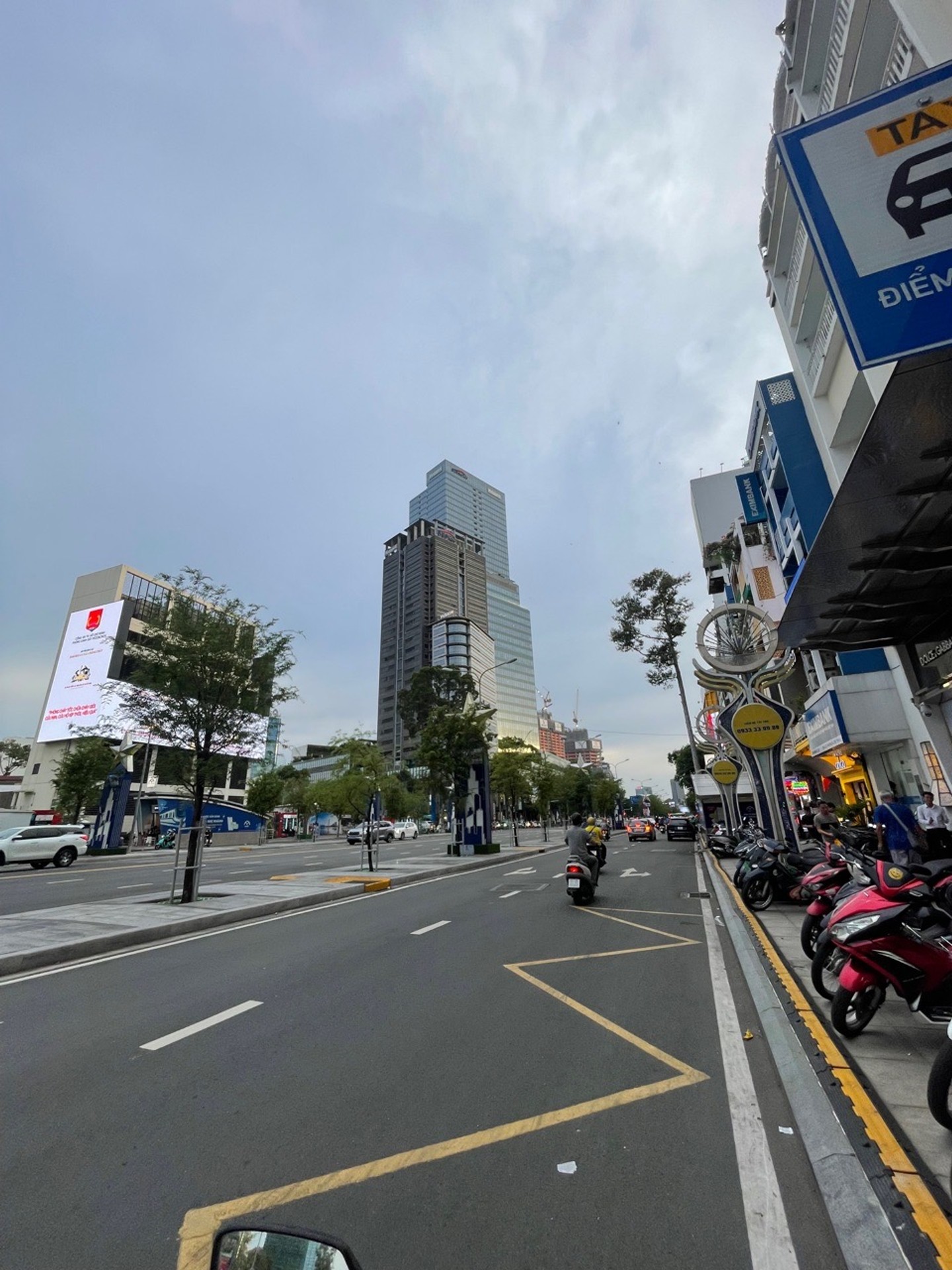 Nhà phố Lê Lợi trung tâm Q1, giảm 2 tỷ đáng giá sở hữu ngay