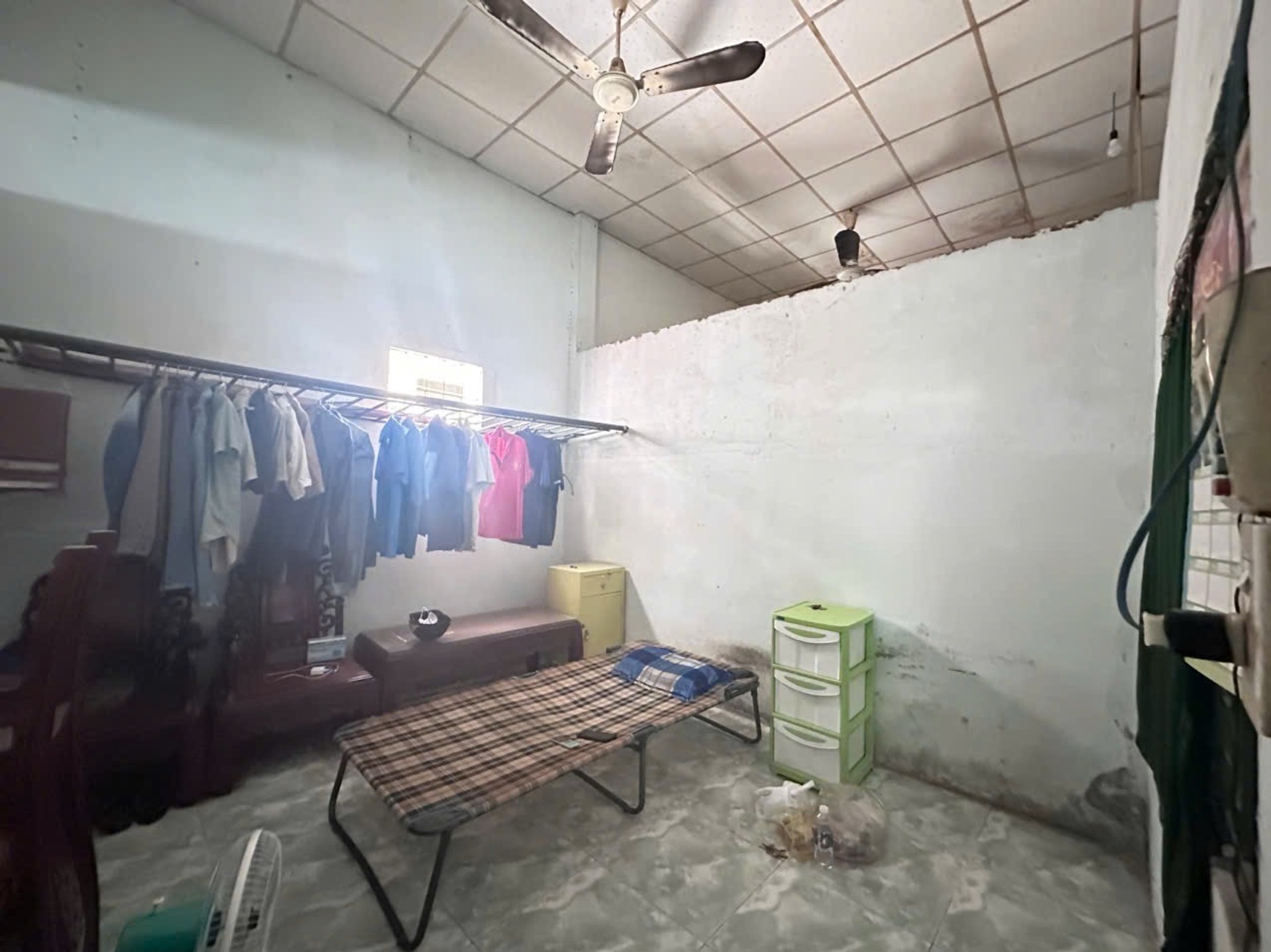 Bán nhà riêng 107m2, HXH khu Lê Văn Qưới, Bình Trị Đông, Bình Tân, mặt tiền khủng, tiện xây mới.
