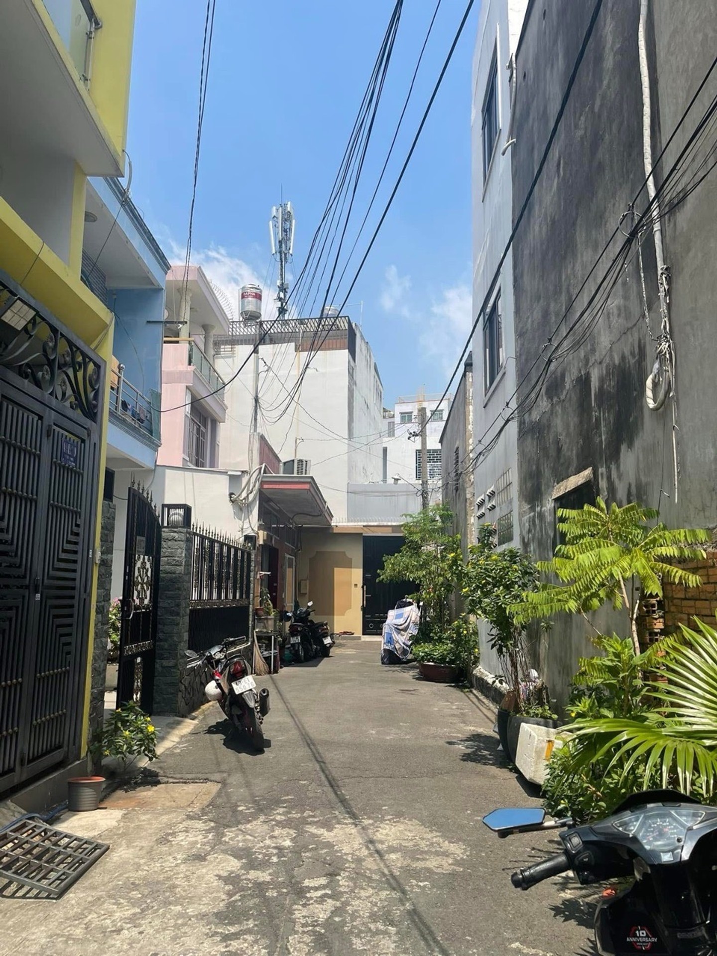 Nhà hẻm xe hơi trung tâm, hiếm có trên thị trường