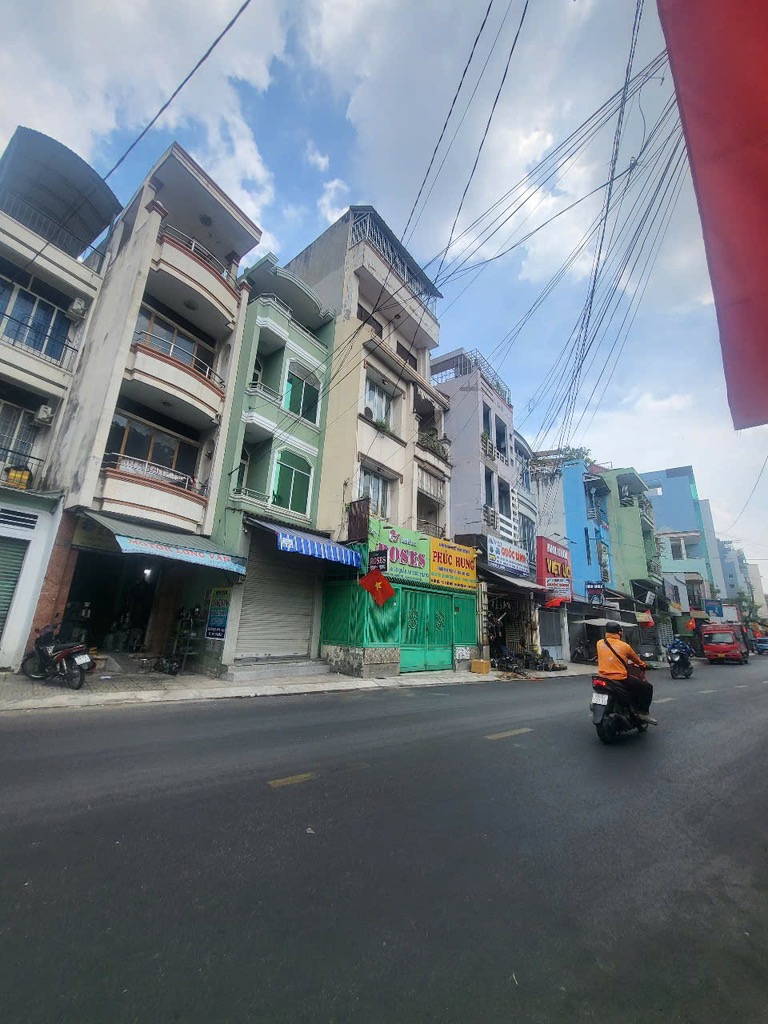Bán nhà mặt phố Bảy Hiền, quận Tân Bình, mặt tiền 6m, 4 tầng, giá 20 tỷ