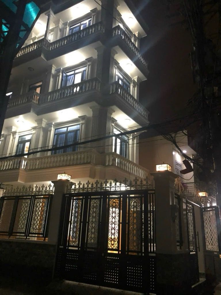 Bán nhà 5 tầng 60m², lô góc, hẻm xe tải, Phường Trung Mỹ Tây