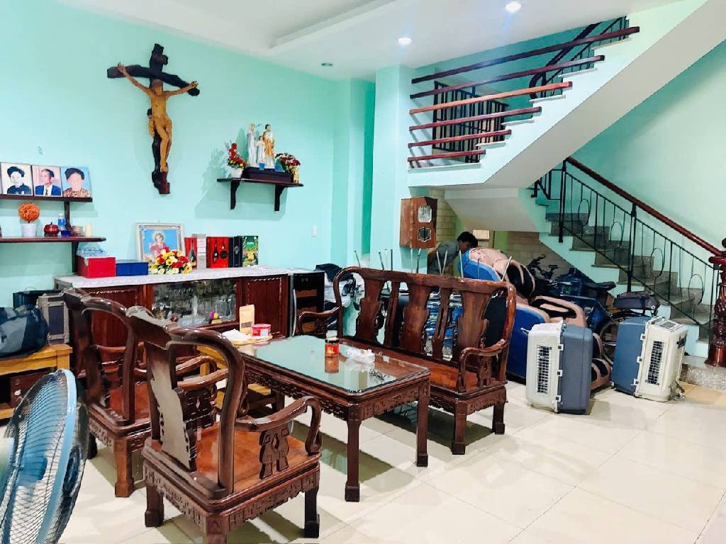 Cơ hội sở hữu nhà mặt phố Trường Chinh, ngay ngã tư Bảy Hiền giá tốt