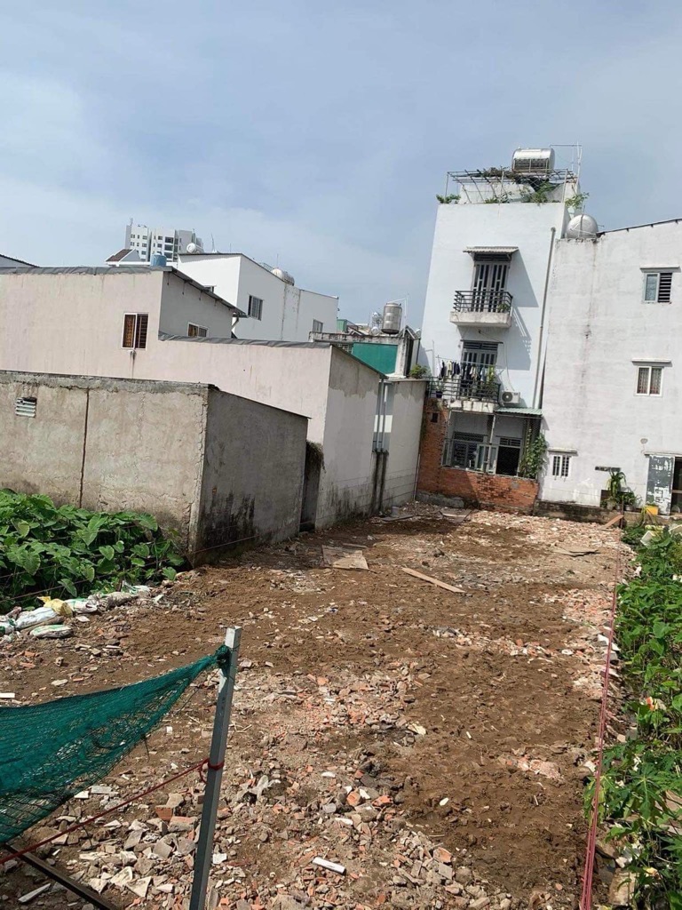 Bán lô đất cạnh Phú Mỹ Hưng, Savimex Quận 7, 204m², ngang 8,3m.
