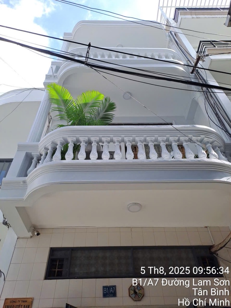 Nhà đẹp 4 tầng, 3 phòng ngủ, khu Lam Sơn Tân Bình