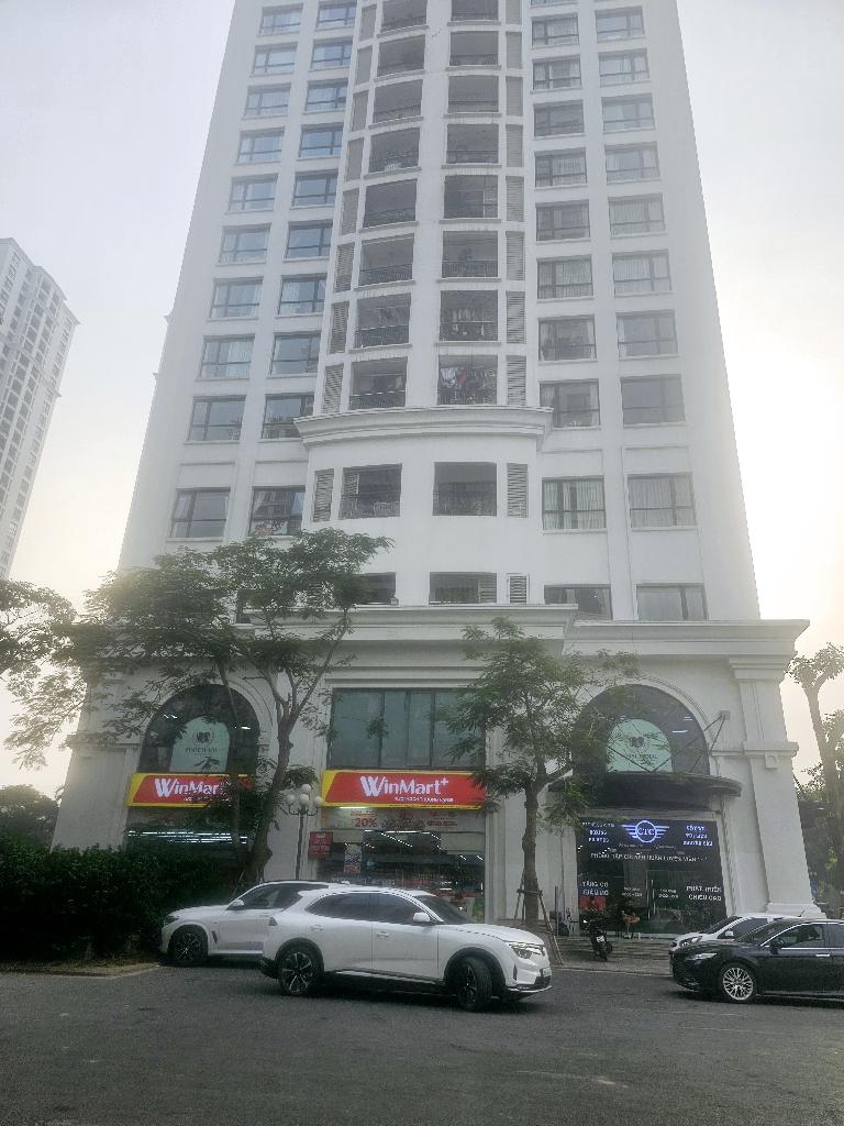 Bán văn phòng lô góc Nguyễn Trãi, diện tích 228.2 m2, mặt tiền 16 m, pháp lý rõ ràng giá 29,5 tỷ