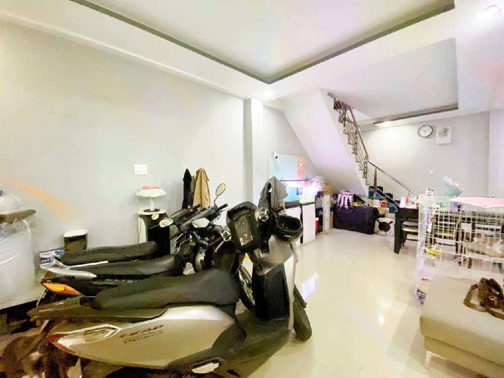 Cơ hội vàng sở hữu nhà riêng đẹp trung tâm Quận 10, giá cực sốc