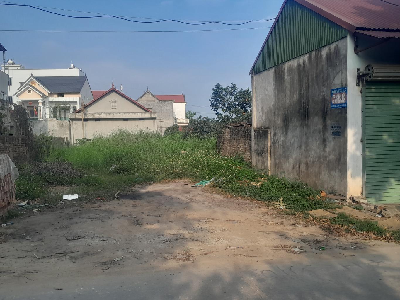 Bán đất mặt tiền kinh doanh tại xã Xuân Kỳ, diện tích 108.5 m2, giá 4.8 tỷ