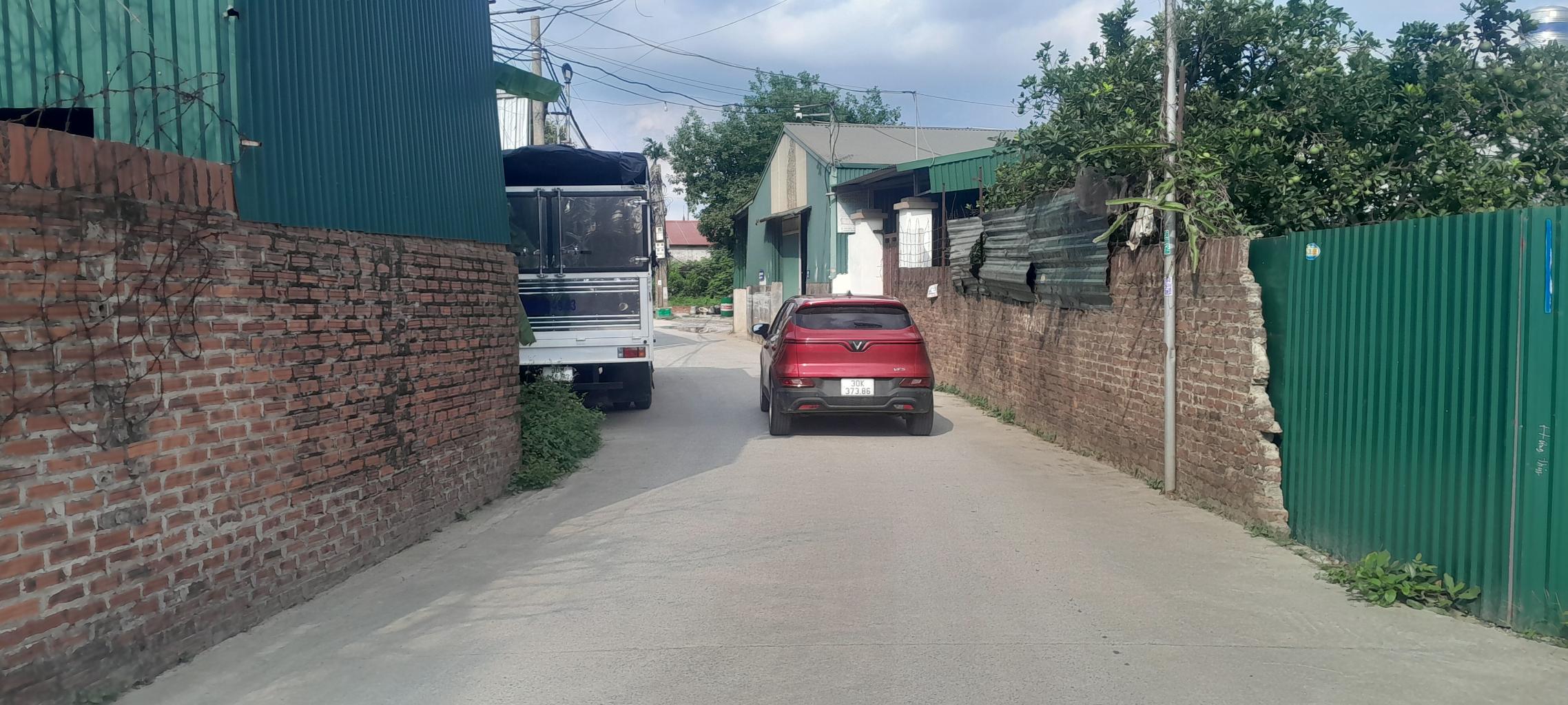 Bán đất 55m² mặt tiền rộng tại khu vực Bìa Làng, Phủ Lỗ với pháp lý đầy đủ