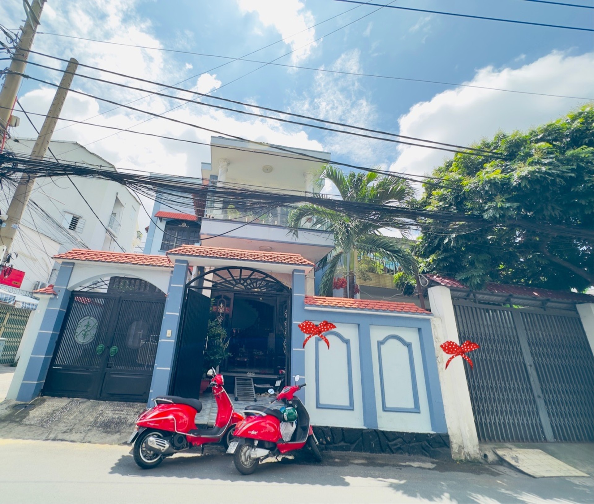 Nhà góc 2 mặt hẻm, Phạm Văn Bạch, Tân Bình, 8x18m, 18.5 tỷ