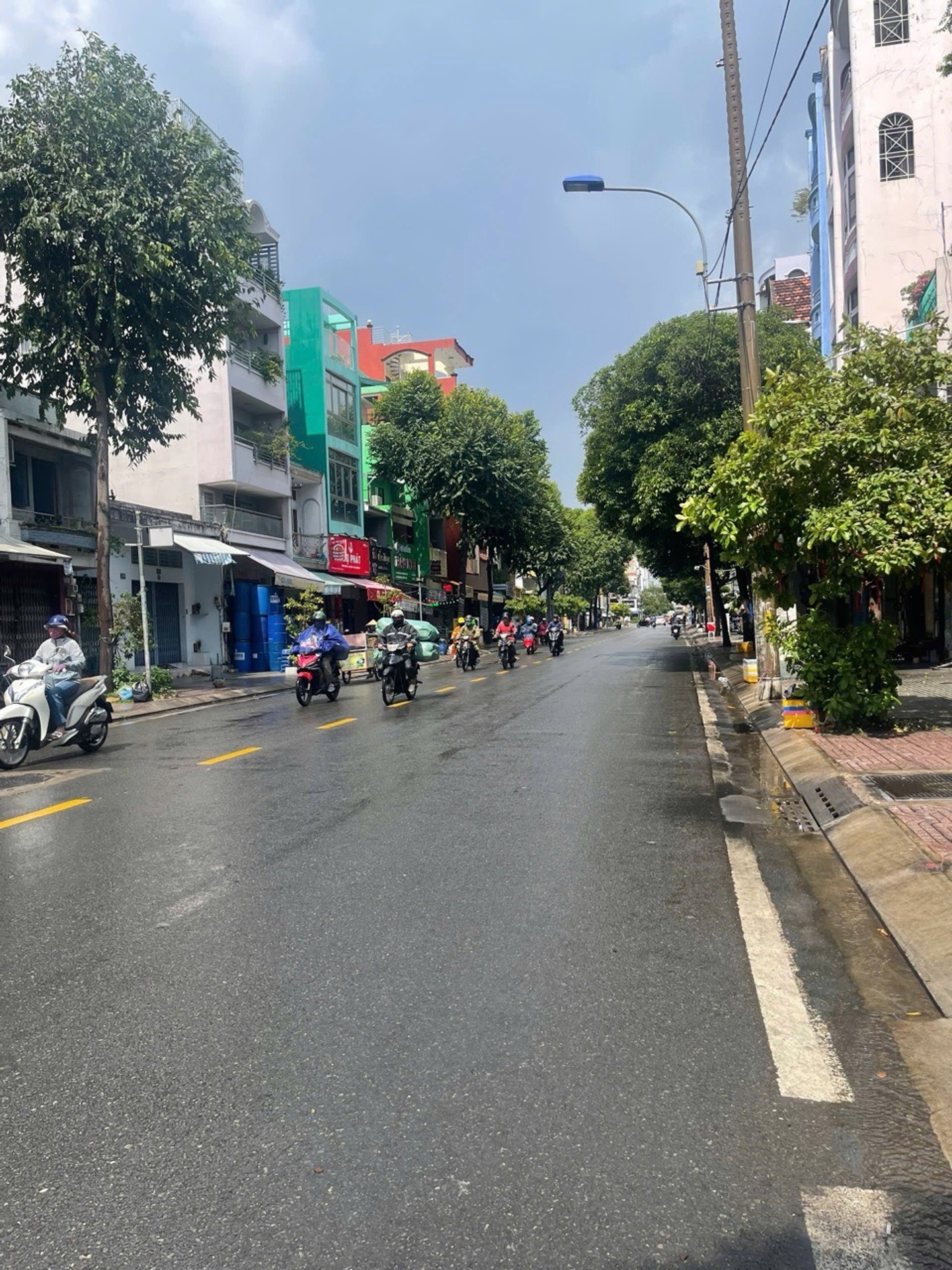 BÁN NHÀ HÀN HẢI NGUYÊN – QUẬN 11 | 34M² | 5 TẦNG BTCT | HẺM 6M THÔNG ✨