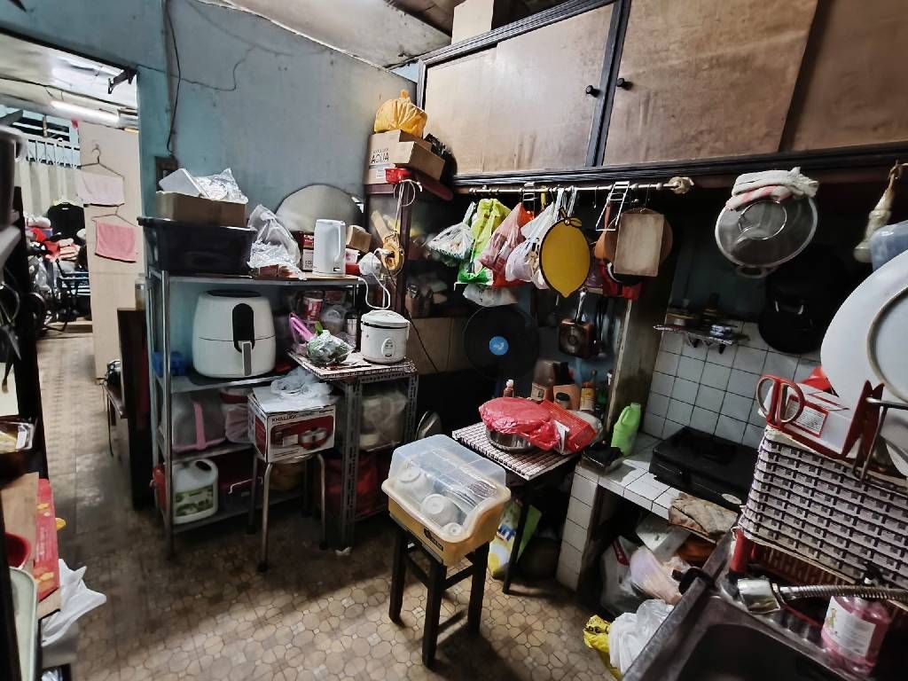 Bán nhà riêng hẻm xe hơi, gần khu Phan Xích Long, Cô Giang, 60,4m²