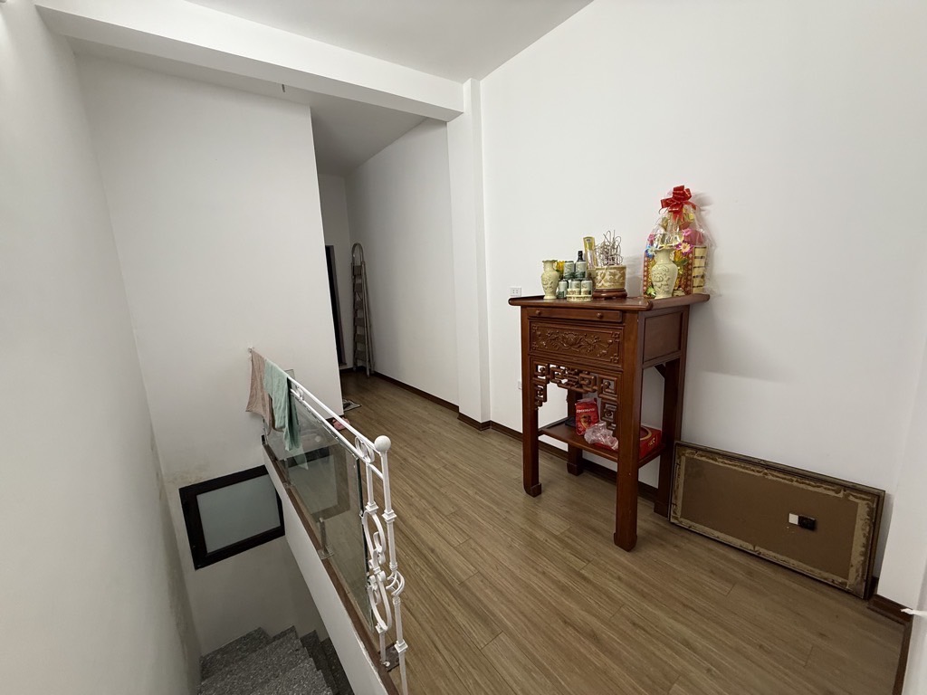 🎯🌏 CHỈ 9.4 TỶ SỞ HỮU NHÀ SỔ ĐỎ 54M2, 3 NGỦ, NGÕ BA GÁC VŨ TÔNG PHAN.